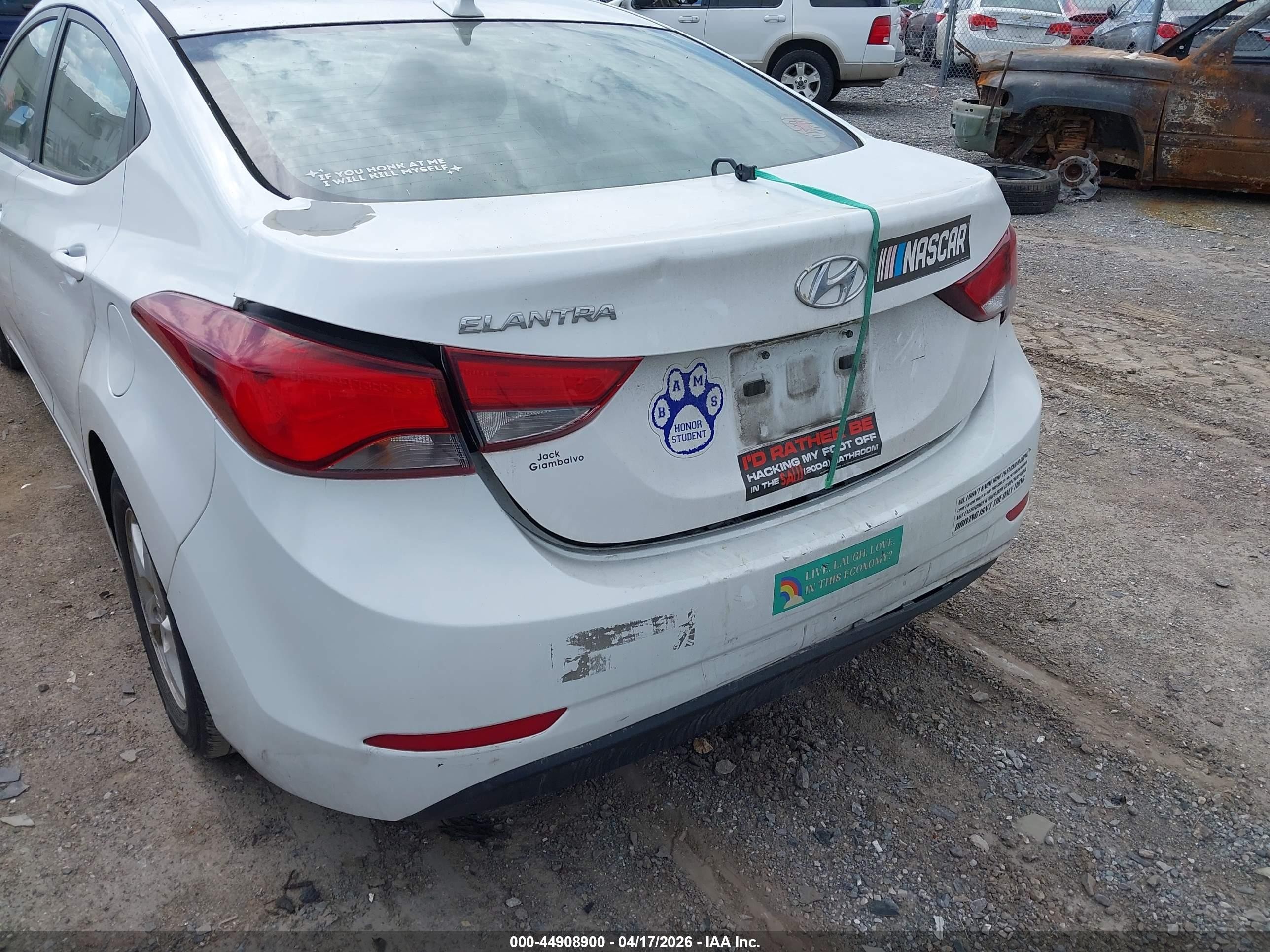 2015 Hyundai Elantra Se Белый vin: 5NPDH4AE9FH651859