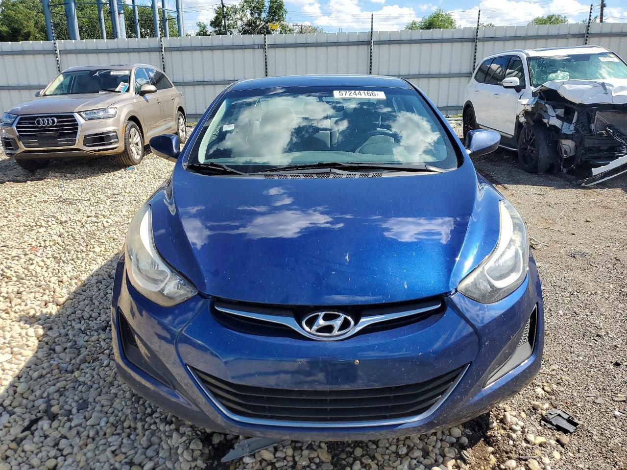 2016 Hyundai Elantra Se Blue vin: 5NPDH4AE9GH705453