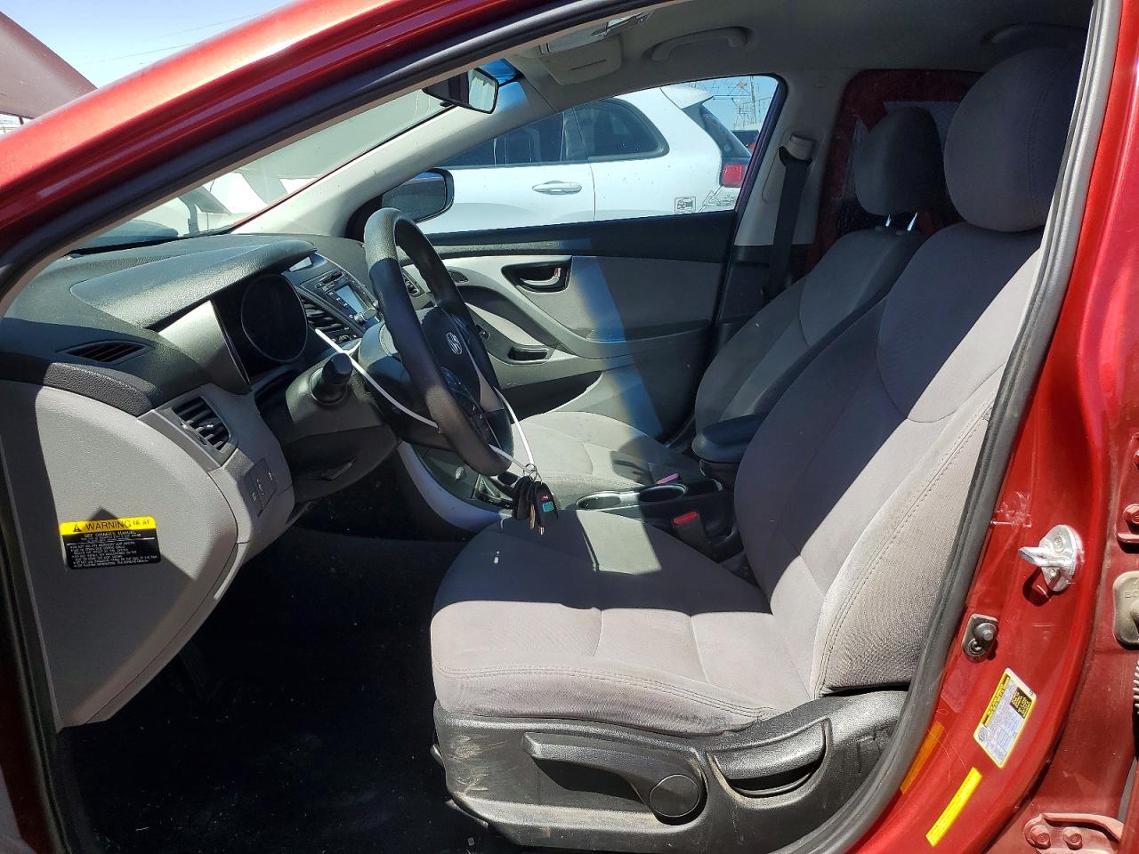 2016 Hyundai Elantra Se Red vin: 5NPDH4AE9GH732930