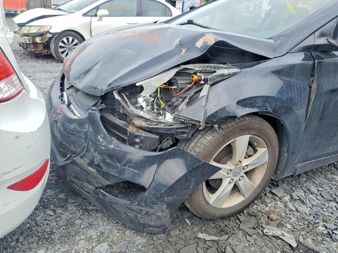 2011 Hyundai Elantra Gls Черный vin: 5NPDH4AEXBH022301