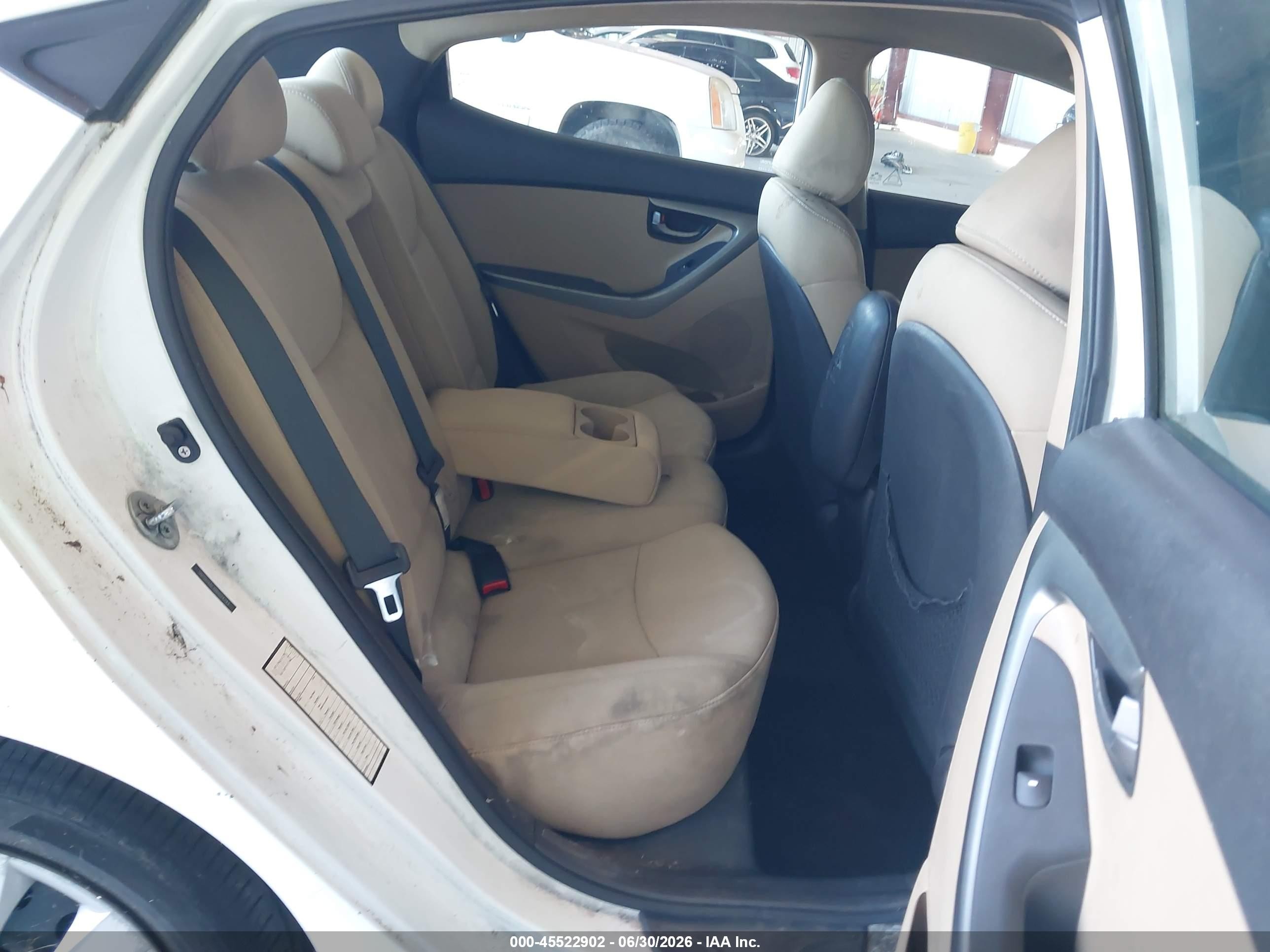 2011 Hyundai Elantra Gls White vin: 5NPDH4AEXBH024744