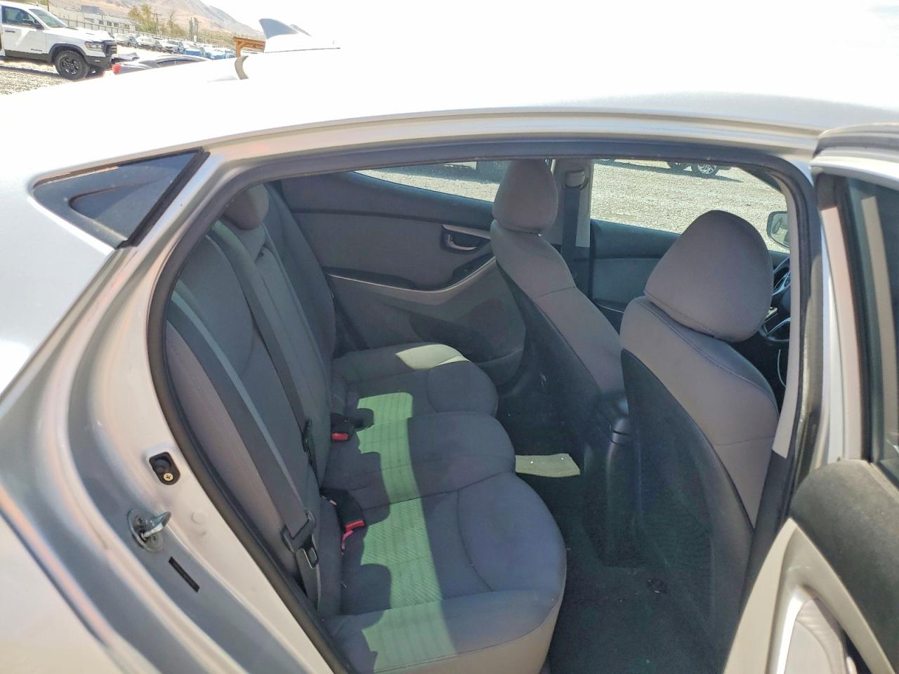 2011 Hyundai Elantra Gls Gray vin: 5NPDH4AEXBH026185