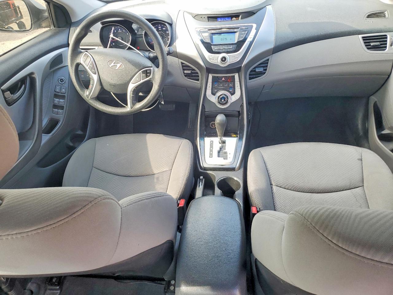2012 Hyundai Elantra Silver vin: 5NPDH4AEXCH114462