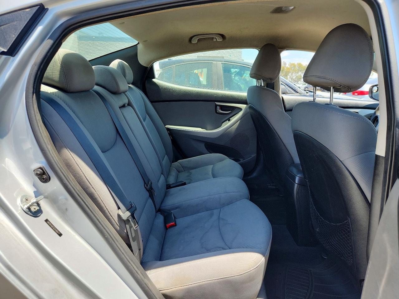 2012 Hyundai Elantra Gls Silver vin: 5NPDH4AEXCH140477