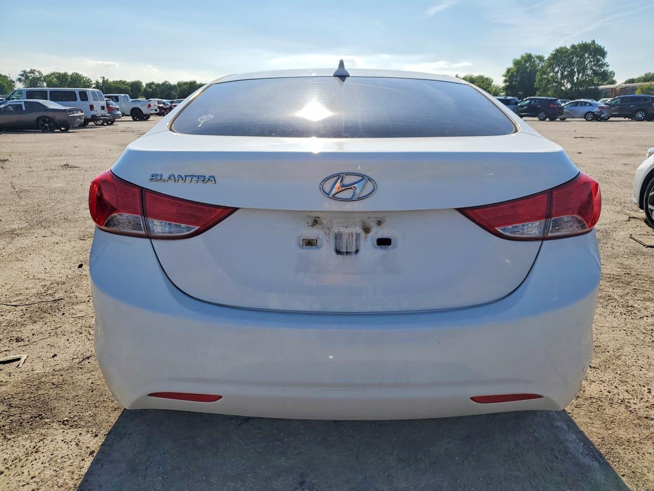 2013 Hyundai Elantra Gls Белый vin: 5NPDH4AEXDH168409
