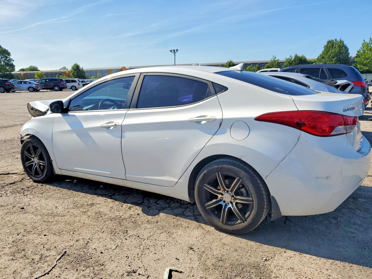 2013 Hyundai Elantra Gls Белый vin: 5NPDH4AEXDH168409