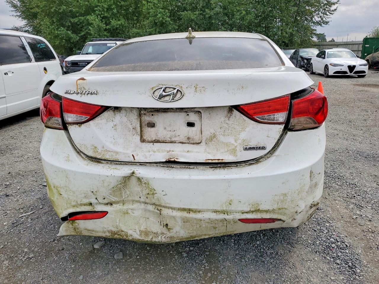 2013 Hyundai Elantra Limited White vin: 5NPDH4AEXDH215941