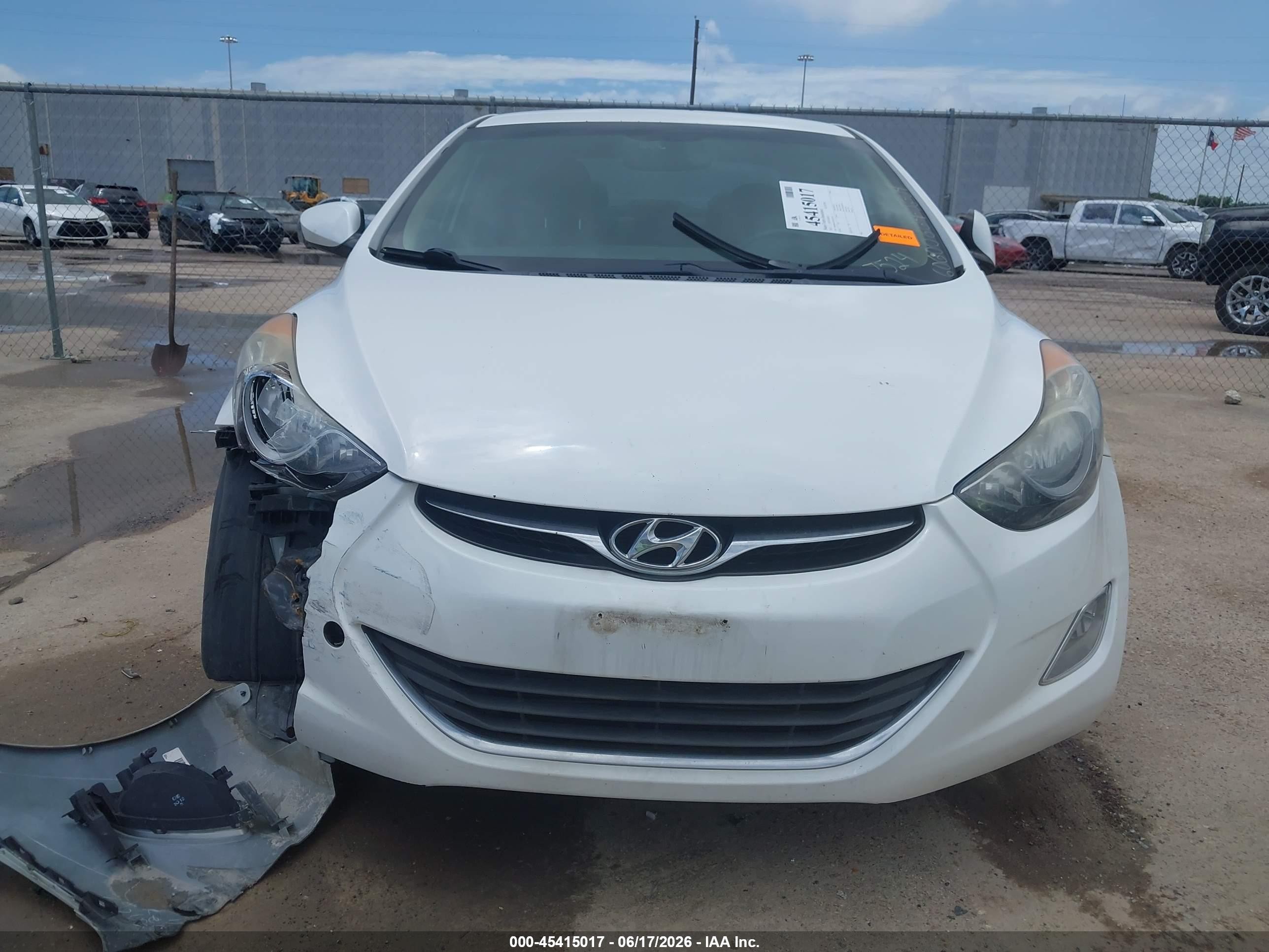 2013 Hyundai Elantra Gls White vin: 5NPDH4AEXDH227524