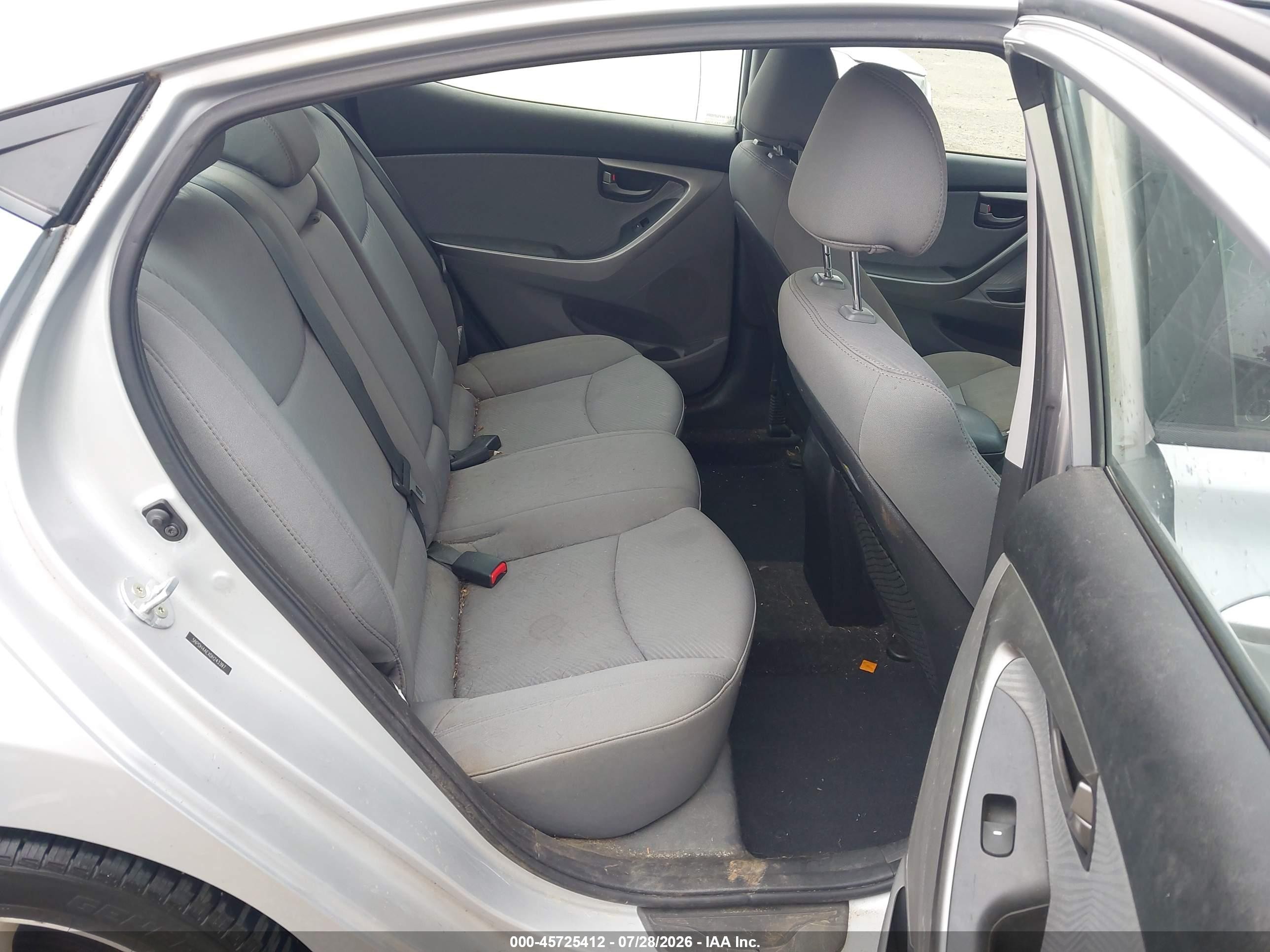 2013 Hyundai Elantra Gls Silver vin: 5NPDH4AEXDH243397