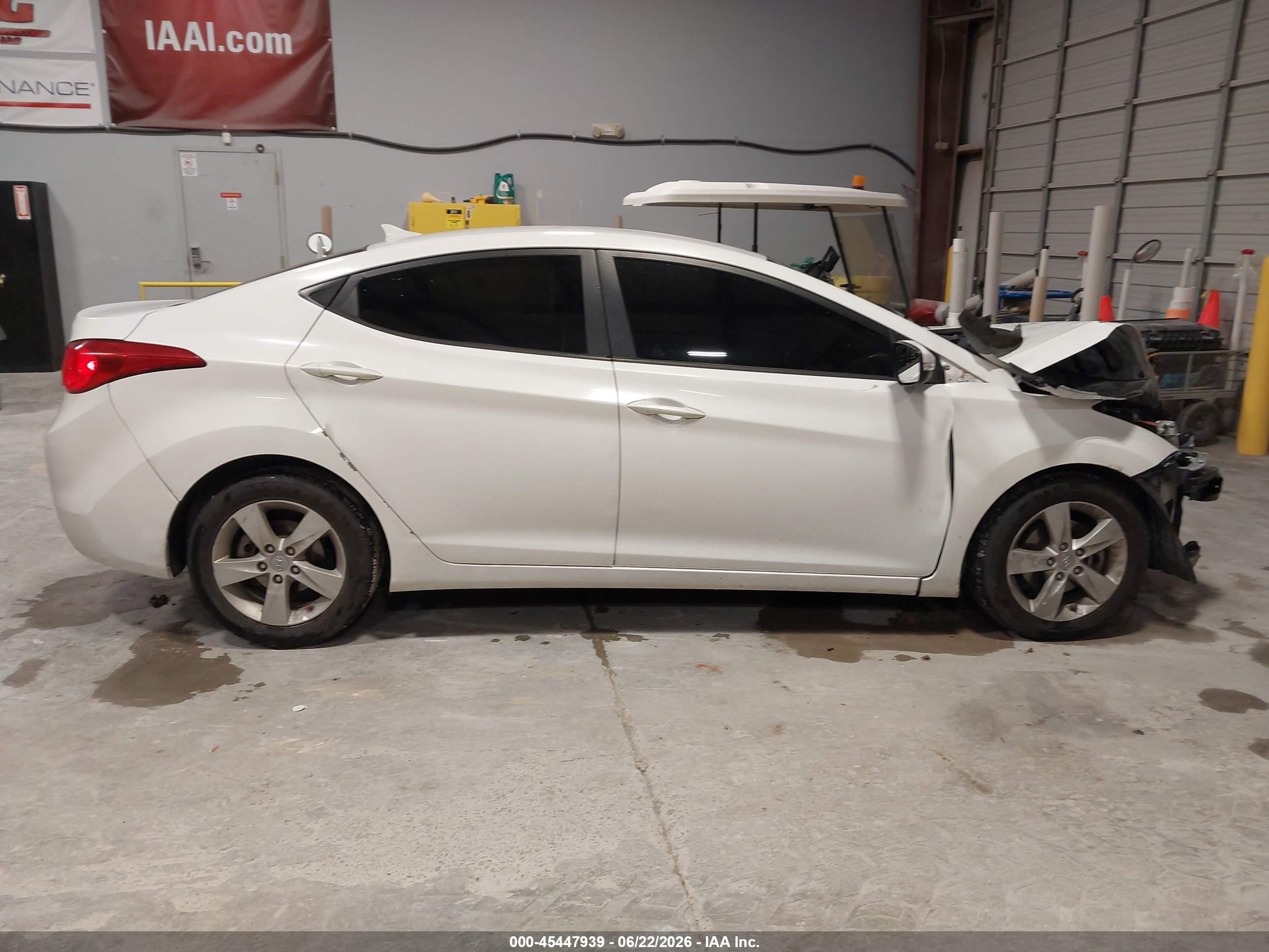 2013 Hyundai Elantra Gls Белый vin: 5NPDH4AEXDH252293