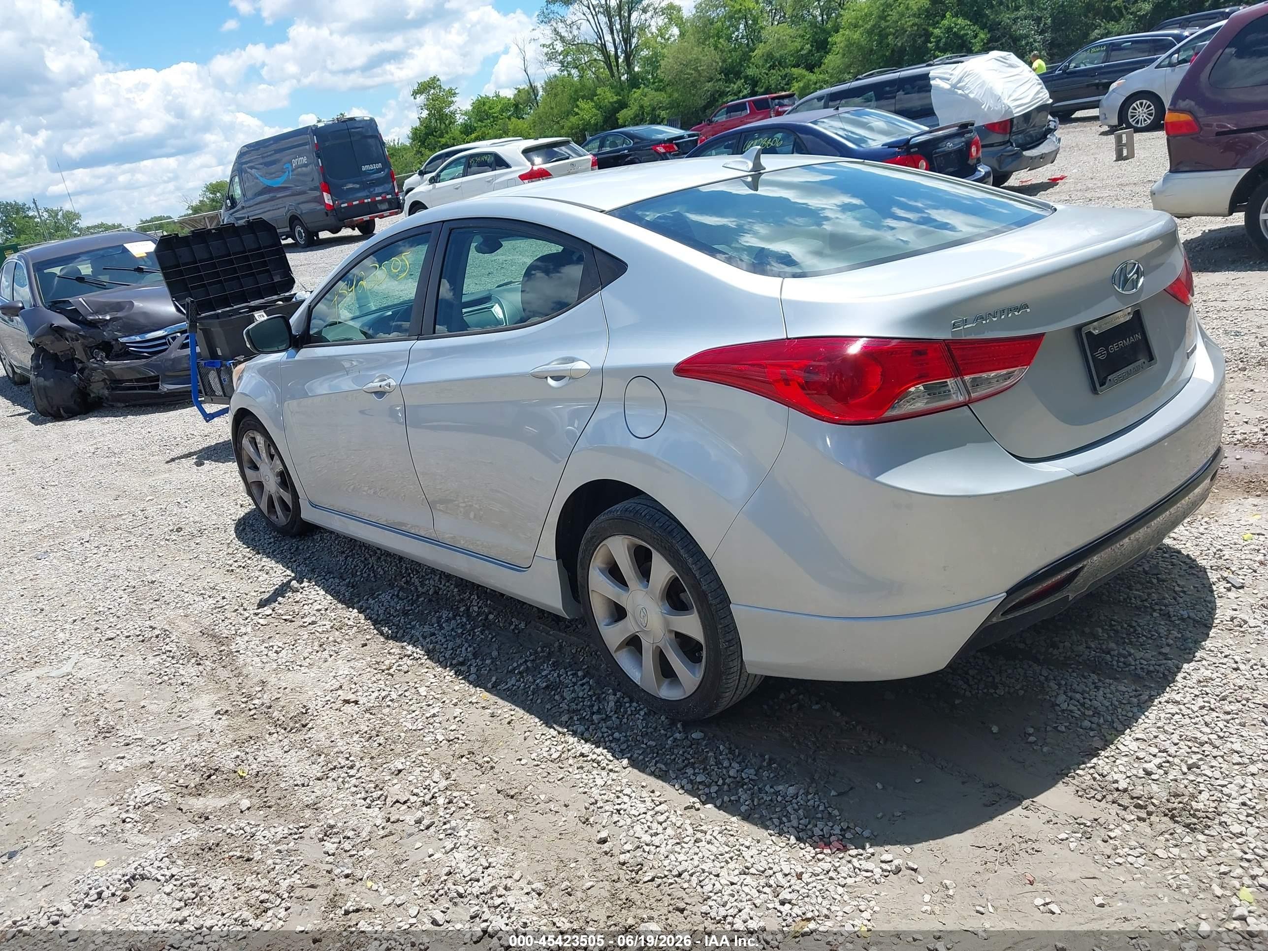 2013 Hyundai Elantra Limited Серебряный vin: 5NPDH4AEXDH263620