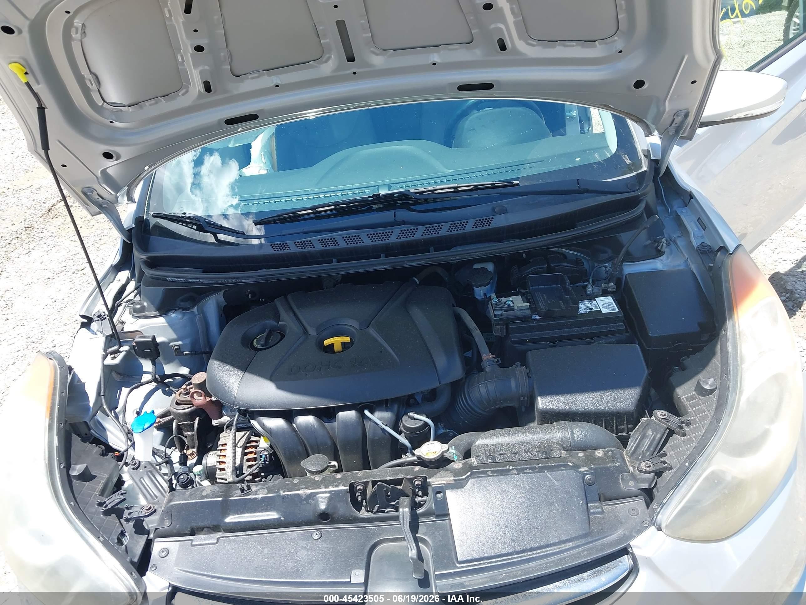 2013 Hyundai Elantra Limited Серебряный vin: 5NPDH4AEXDH263620