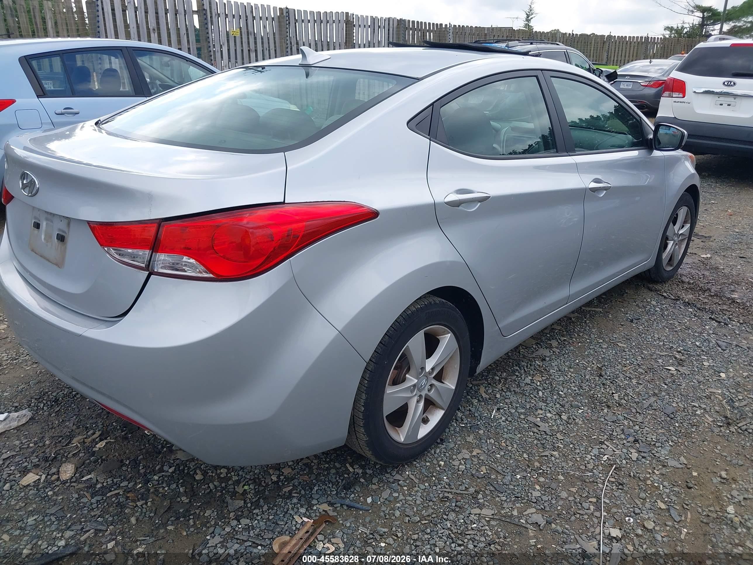 2013 Hyundai Elantra Gls Silver vin: 5NPDH4AEXDH268509