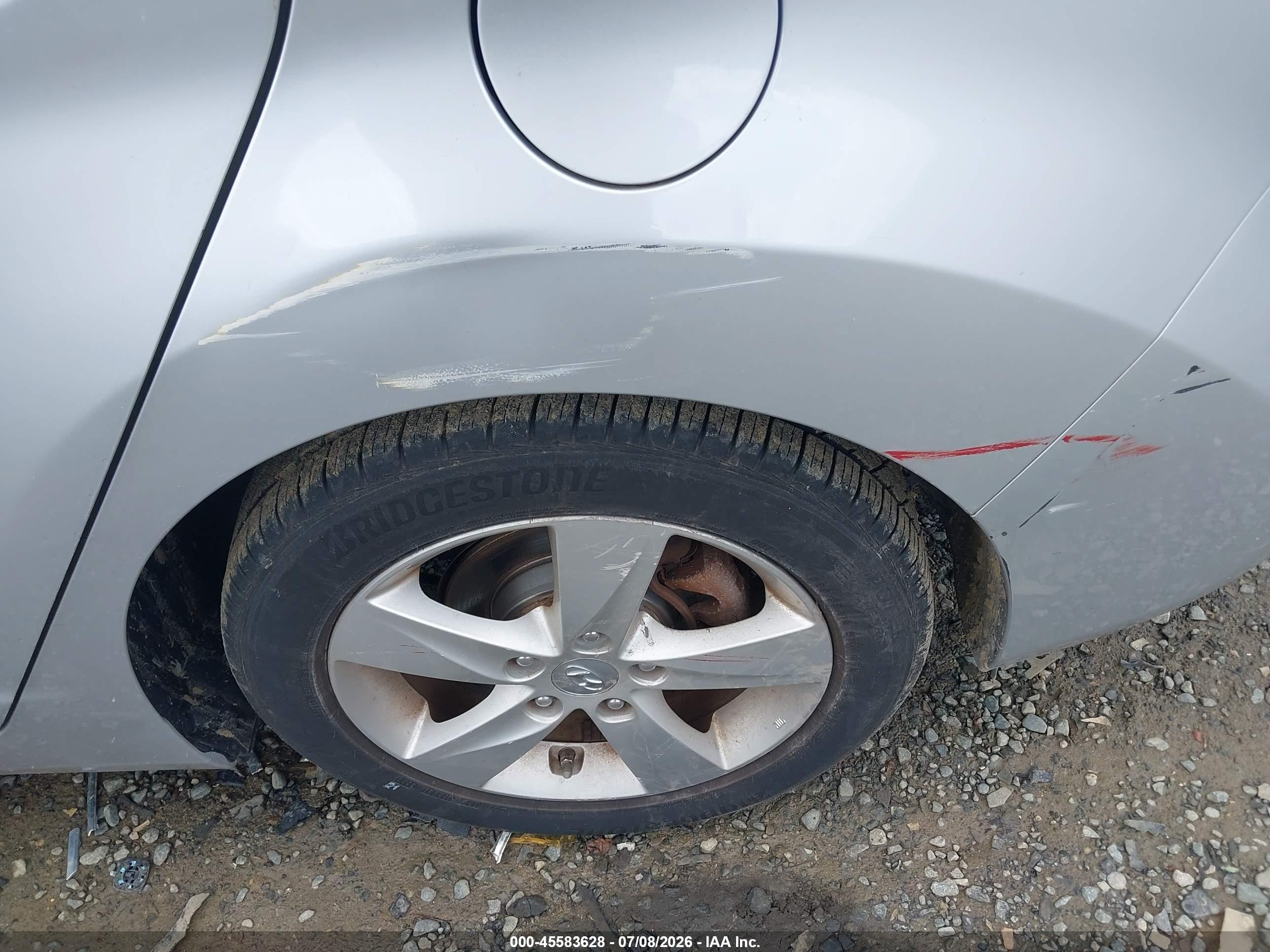 2013 Hyundai Elantra Gls Silver vin: 5NPDH4AEXDH268509