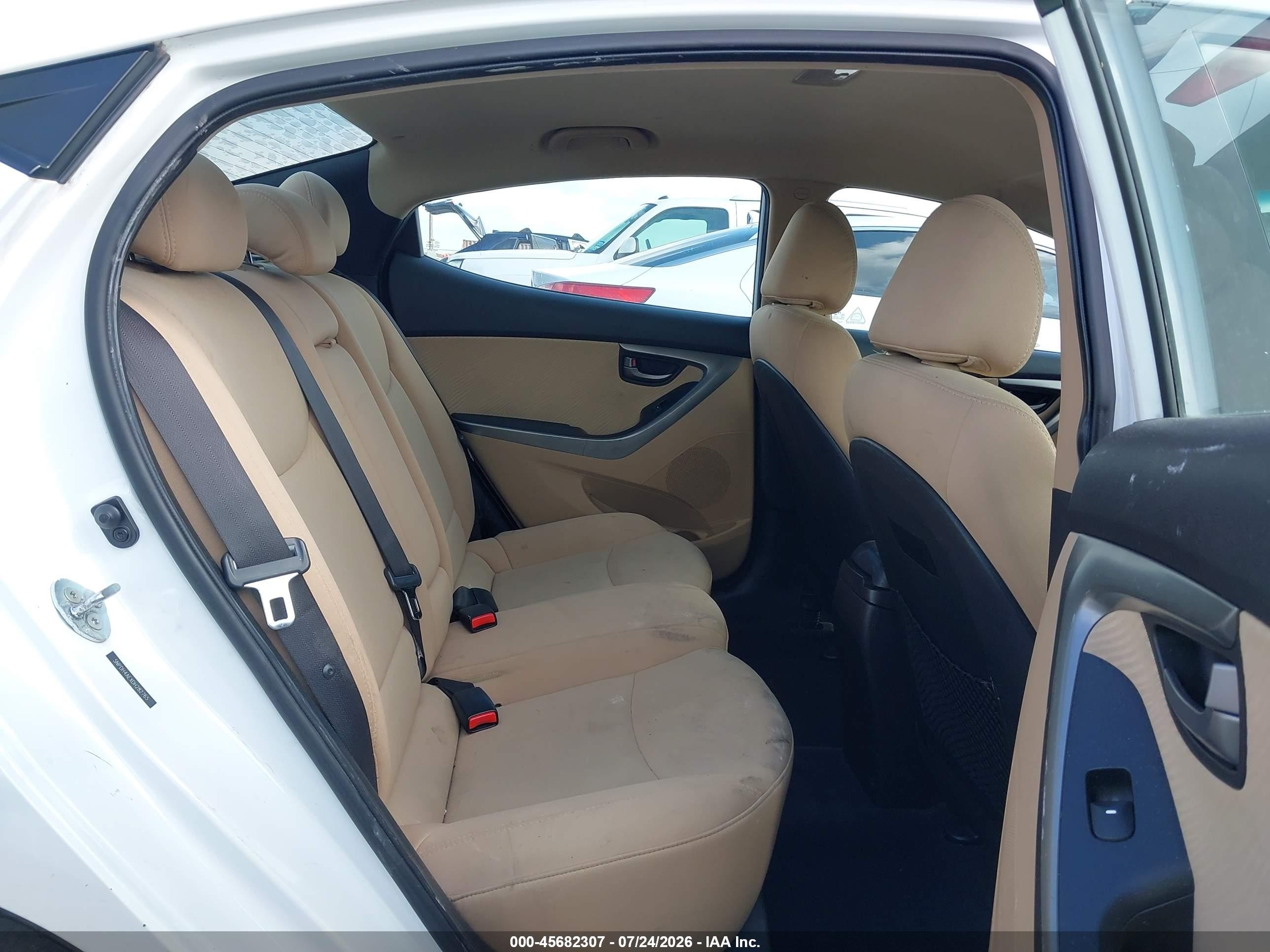 2013 Hyundai Elantra Gls Белый vin: 5NPDH4AEXDH282765