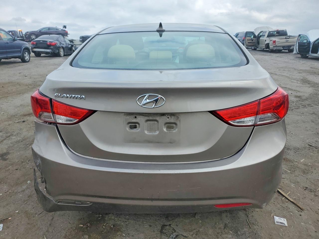 2013 Hyundai Elantra Gls Tan vin: 5NPDH4AEXDH286444