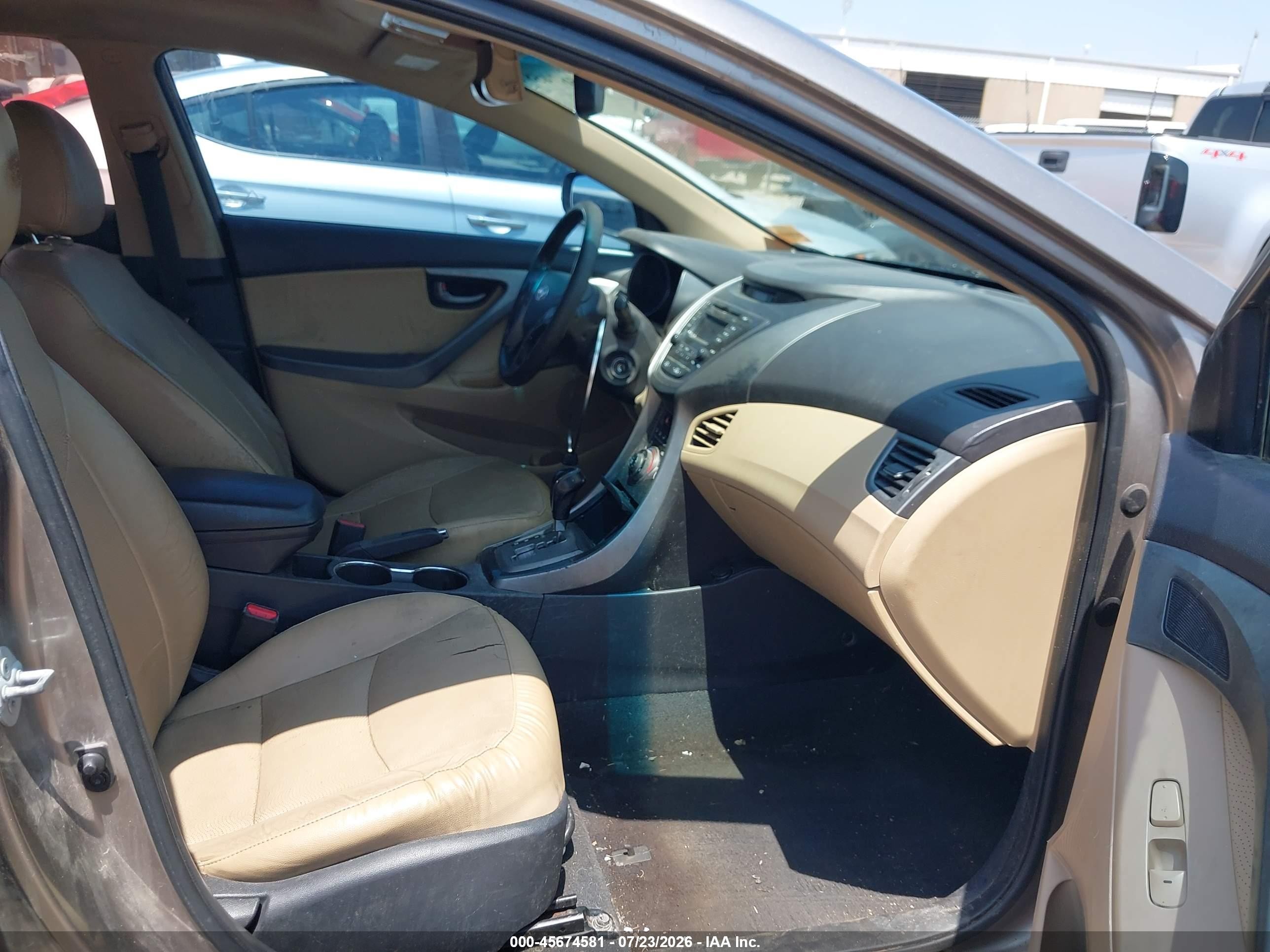 2013 Hyundai Elantra Limited Silver vin: 5NPDH4AEXDH289375