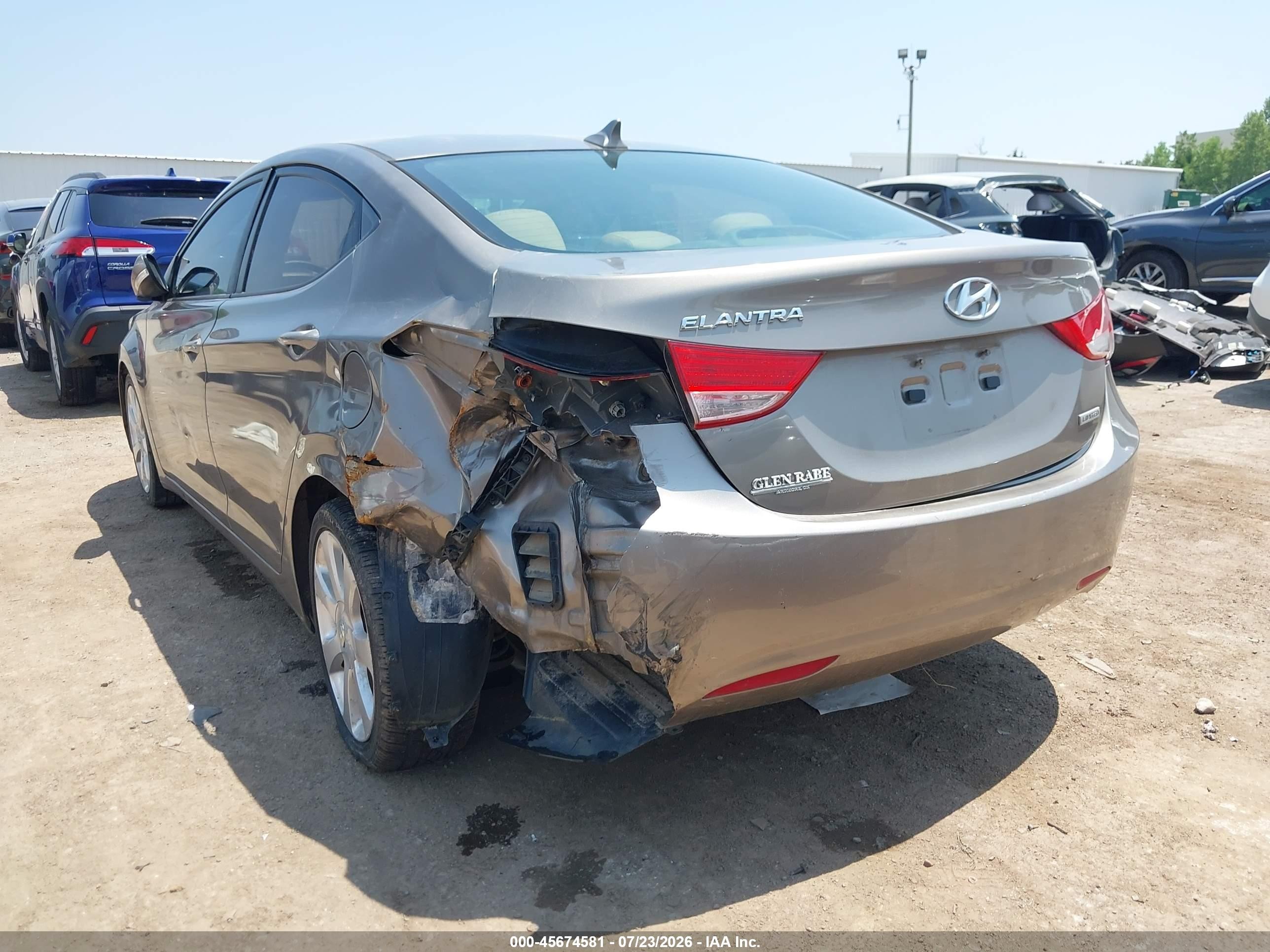 2013 Hyundai Elantra Limited Silver vin: 5NPDH4AEXDH289375
