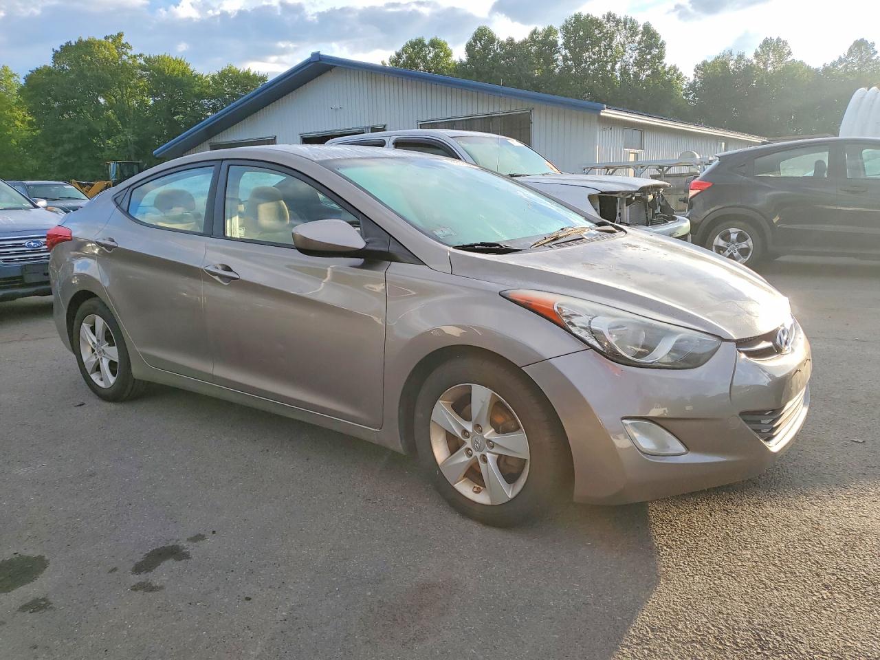 2013 Hyundai Elantra Gls Beige vin: 5NPDH4AEXDH310791