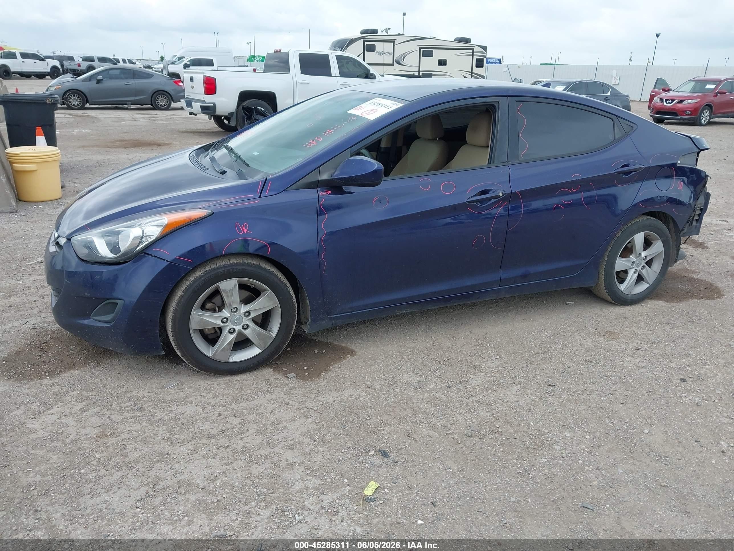 2013 Hyundai Elantra Gls Blue vin: 5NPDH4AEXDH312573