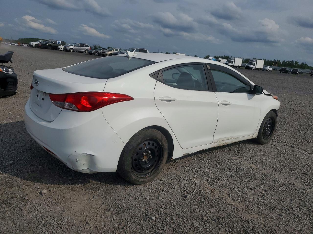 2013 Hyundai Elantra Gls White vin: 5NPDH4AEXDH313979