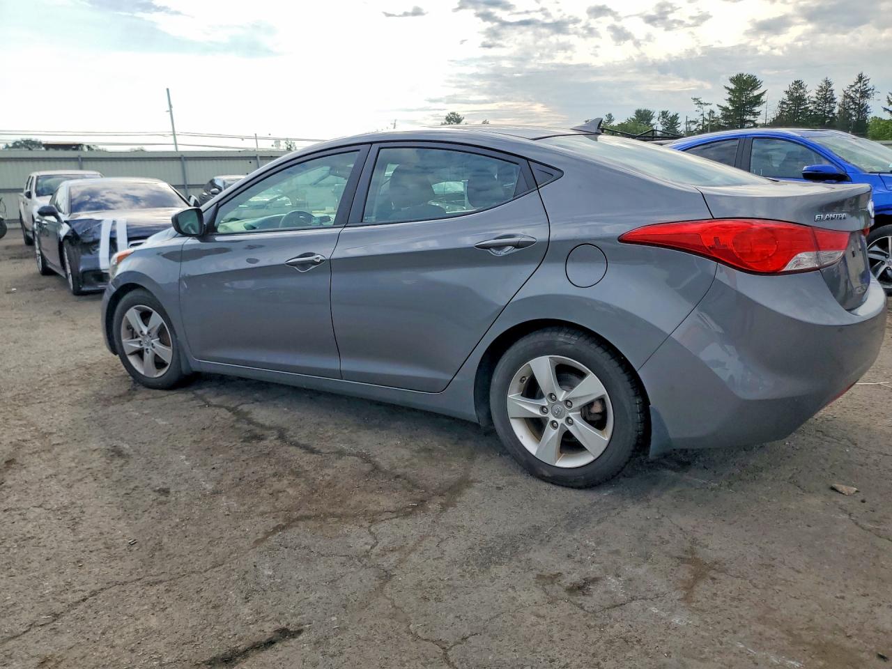 2013 Hyundai Elantra Gls Gray vin: 5NPDH4AEXDH317028
