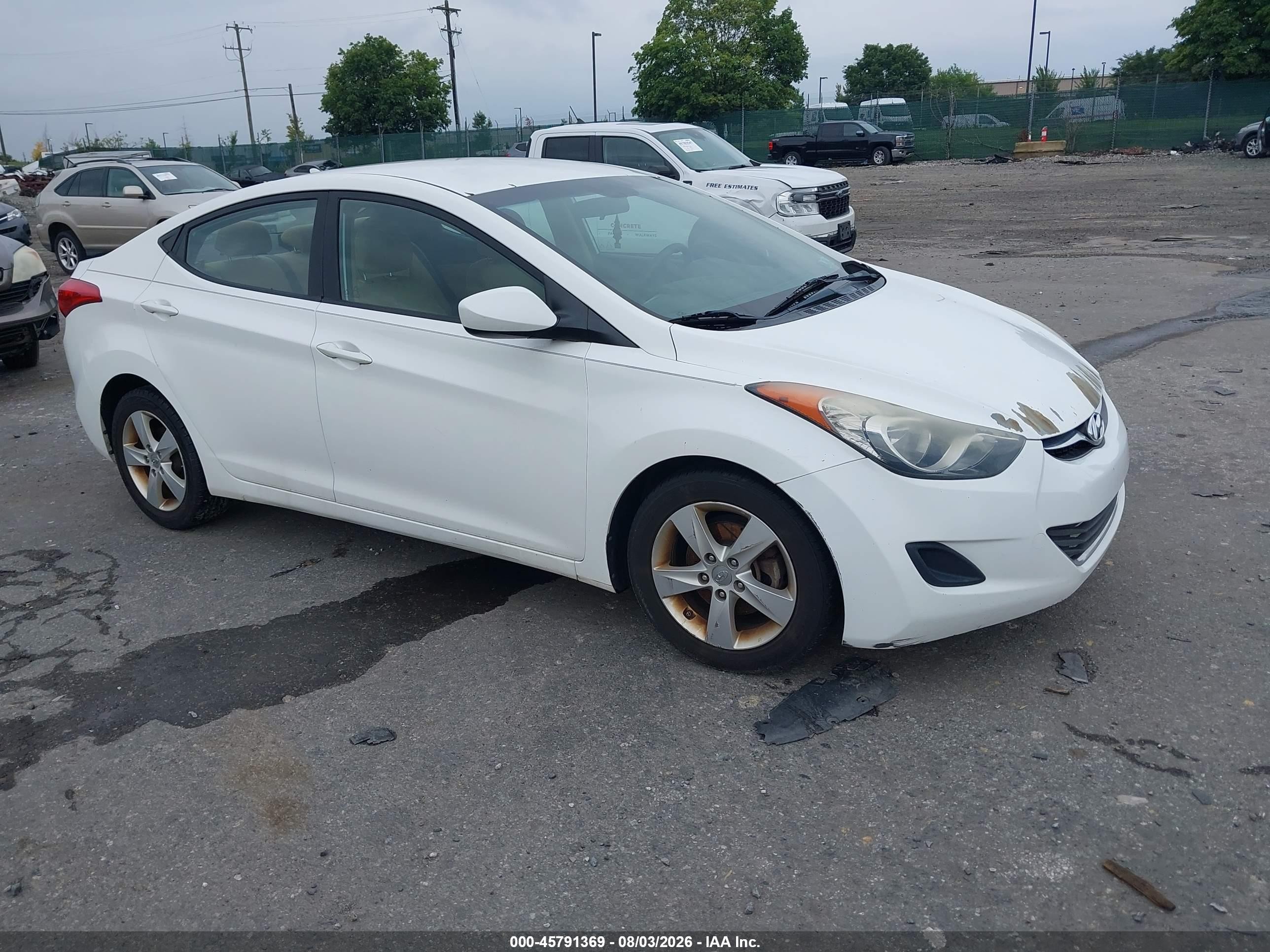 2013 Hyundai Elantra Gls Белый vin: 5NPDH4AEXDH337781