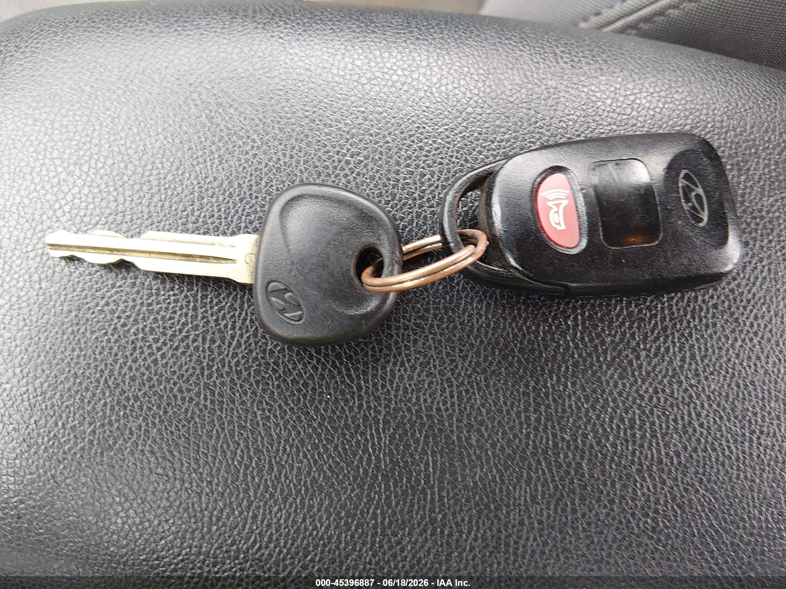 2013 Hyundai Elantra Gls Silver vin: 5NPDH4AEXDH347291