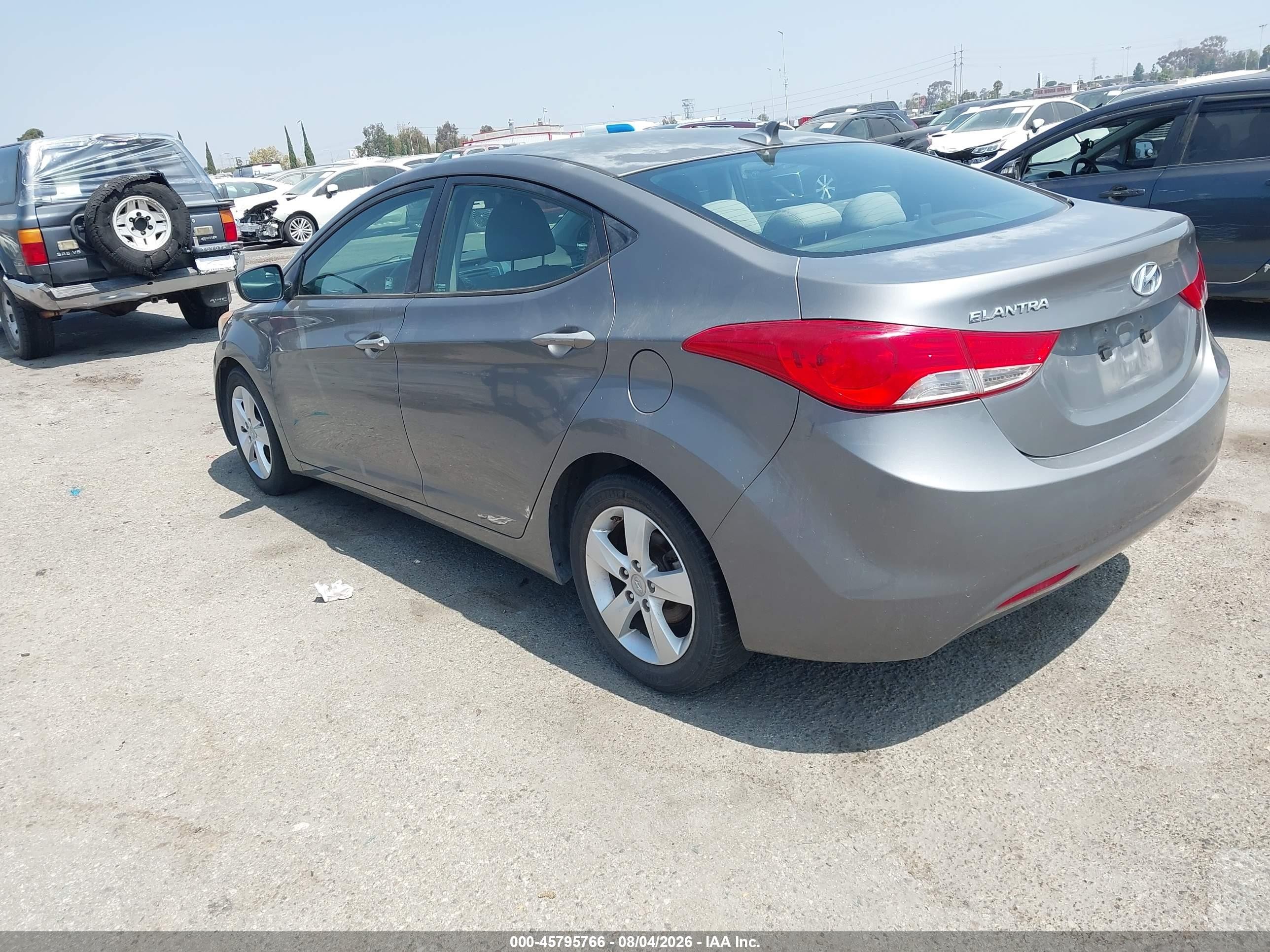 2013 Hyundai Elantra Gls Серый vin: 5NPDH4AEXDH352412