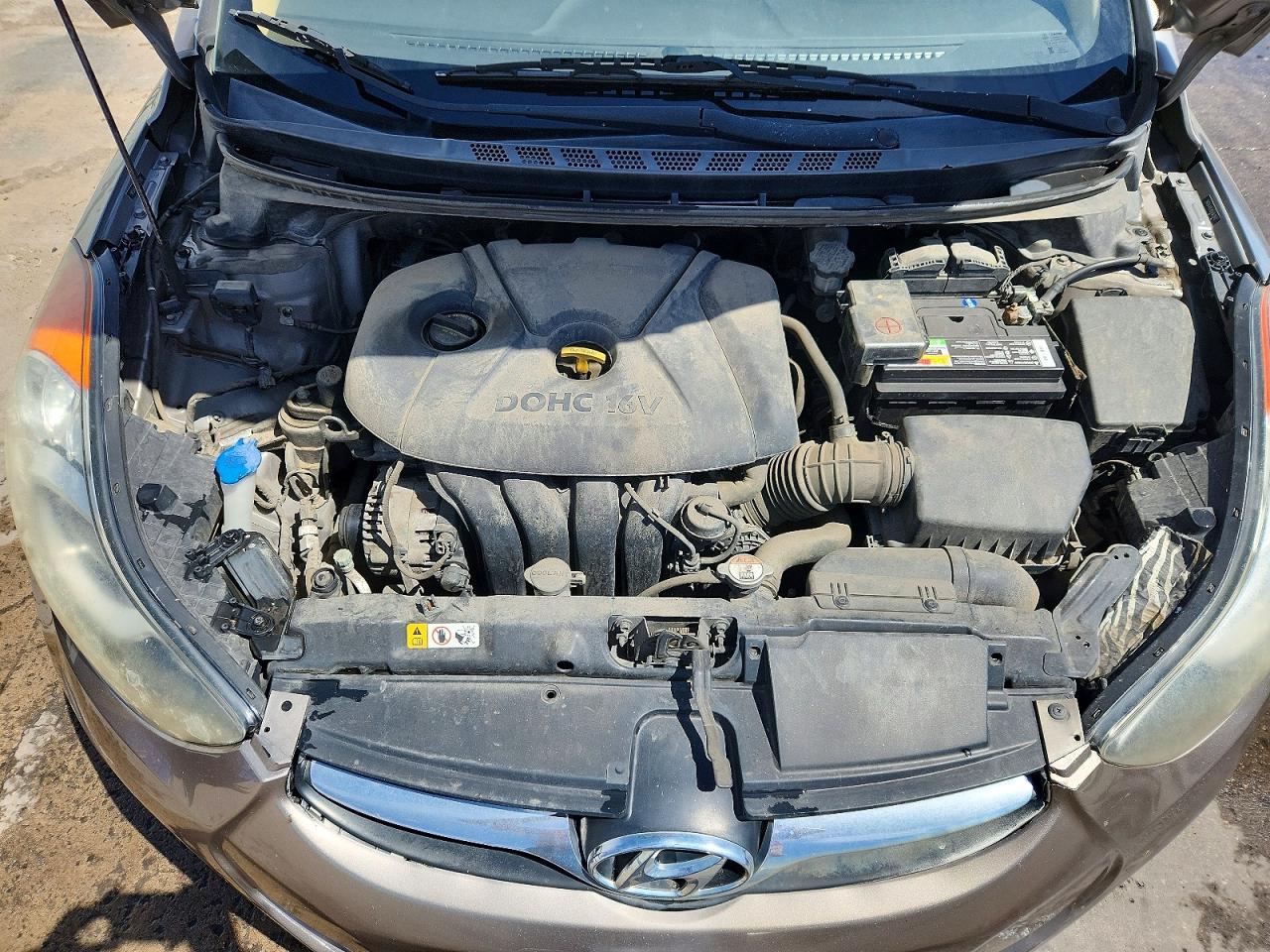 2013 Hyundai Elantra Gls Желто-коричневый vin: 5NPDH4AEXDH362910