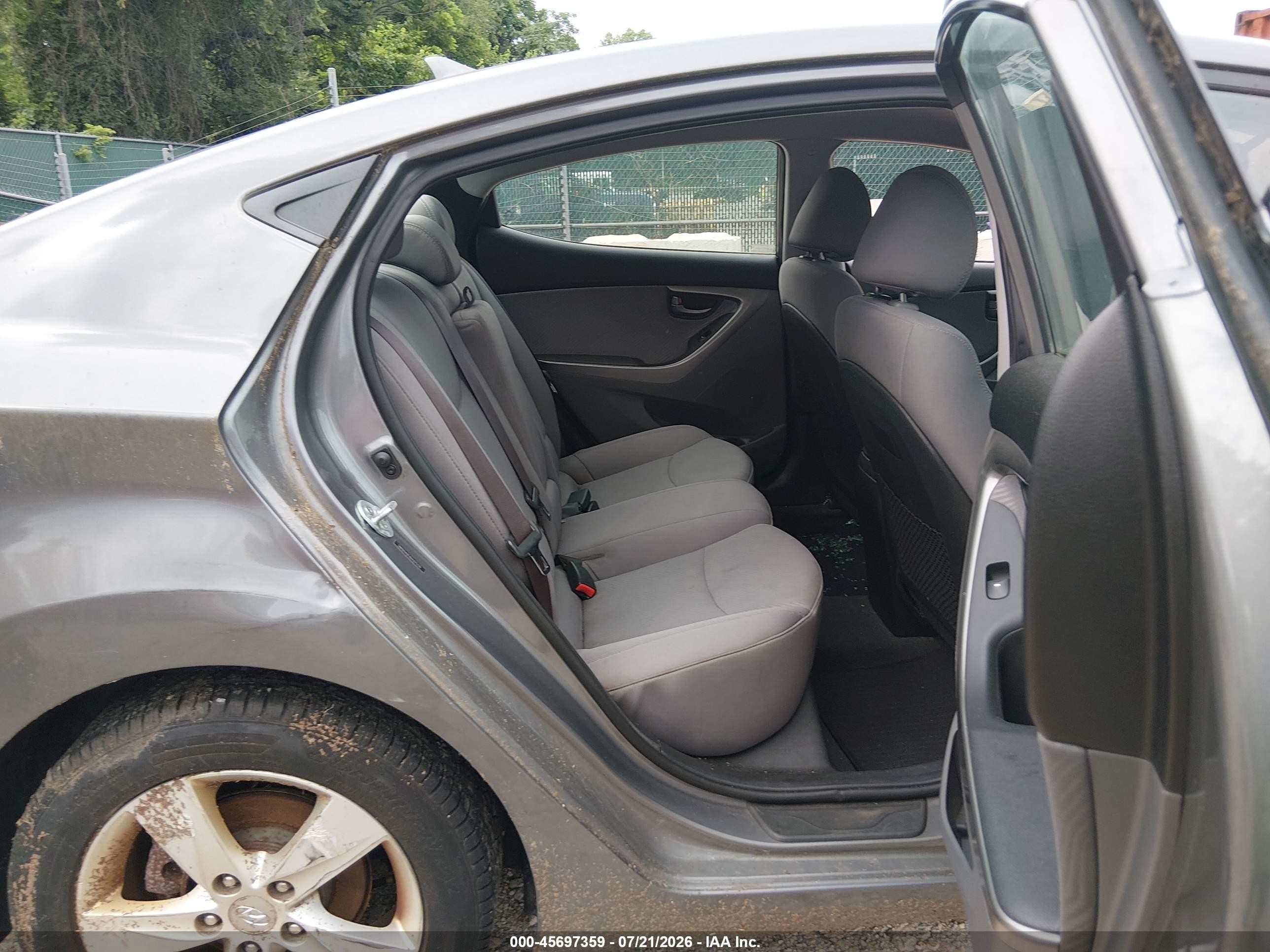 2013 Hyundai Elantra Gls Gray vin: 5NPDH4AEXDH371235