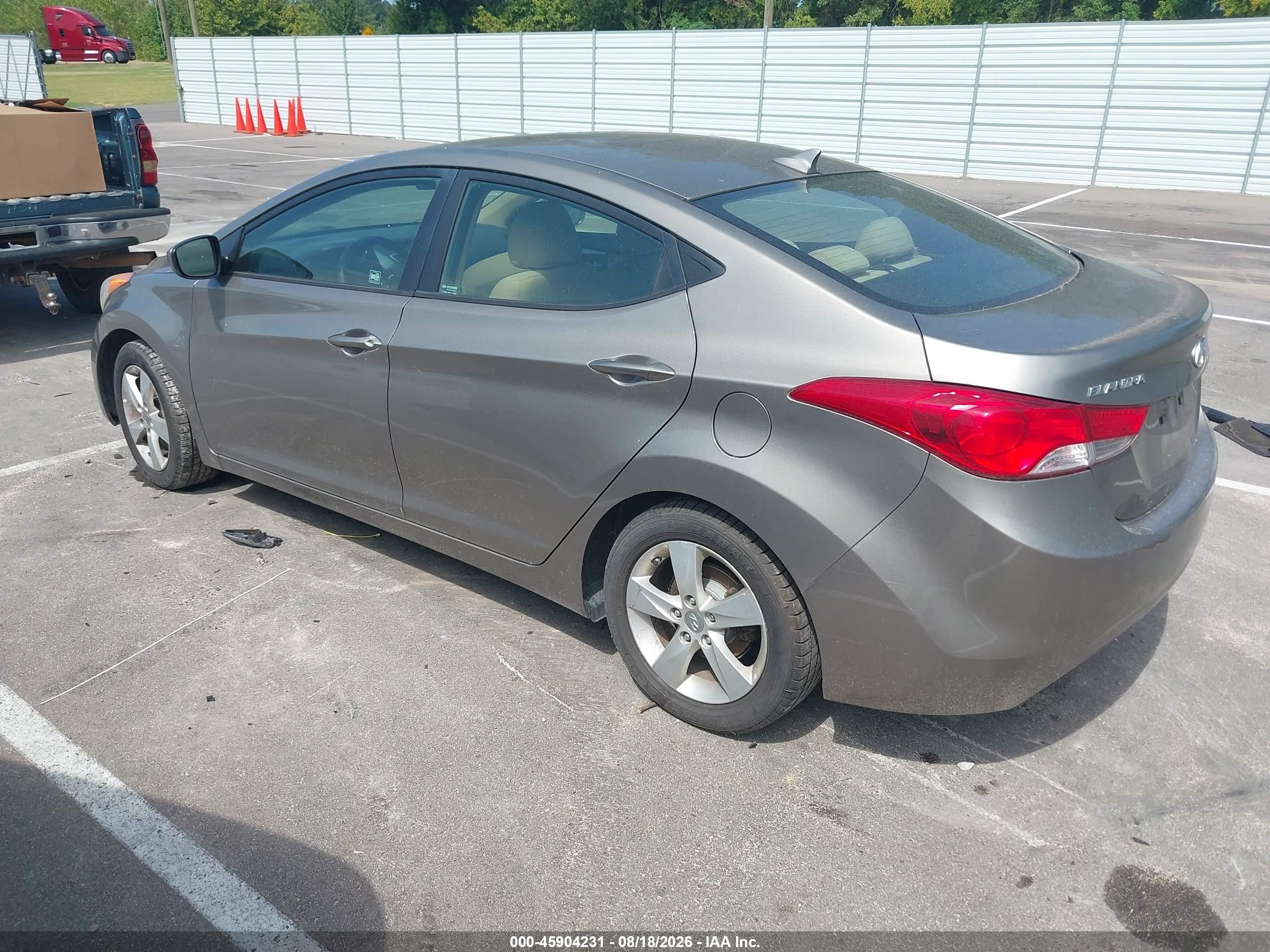 2013 Hyundai Elantra Gls Dark Brown vin: 5NPDH4AEXDH371722