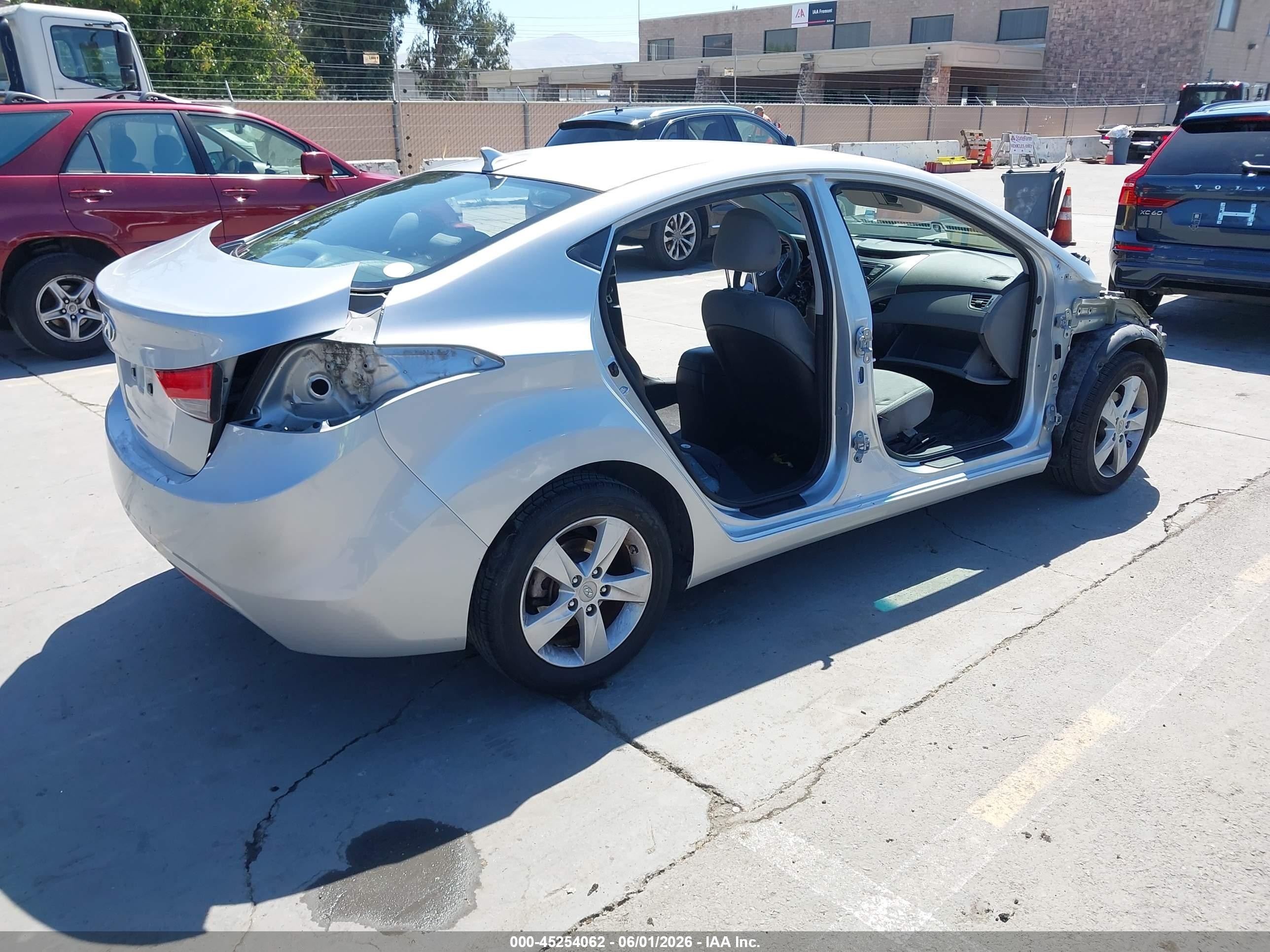 2013 Hyundai Elantra Gls Silver vin: 5NPDH4AEXDH374426
