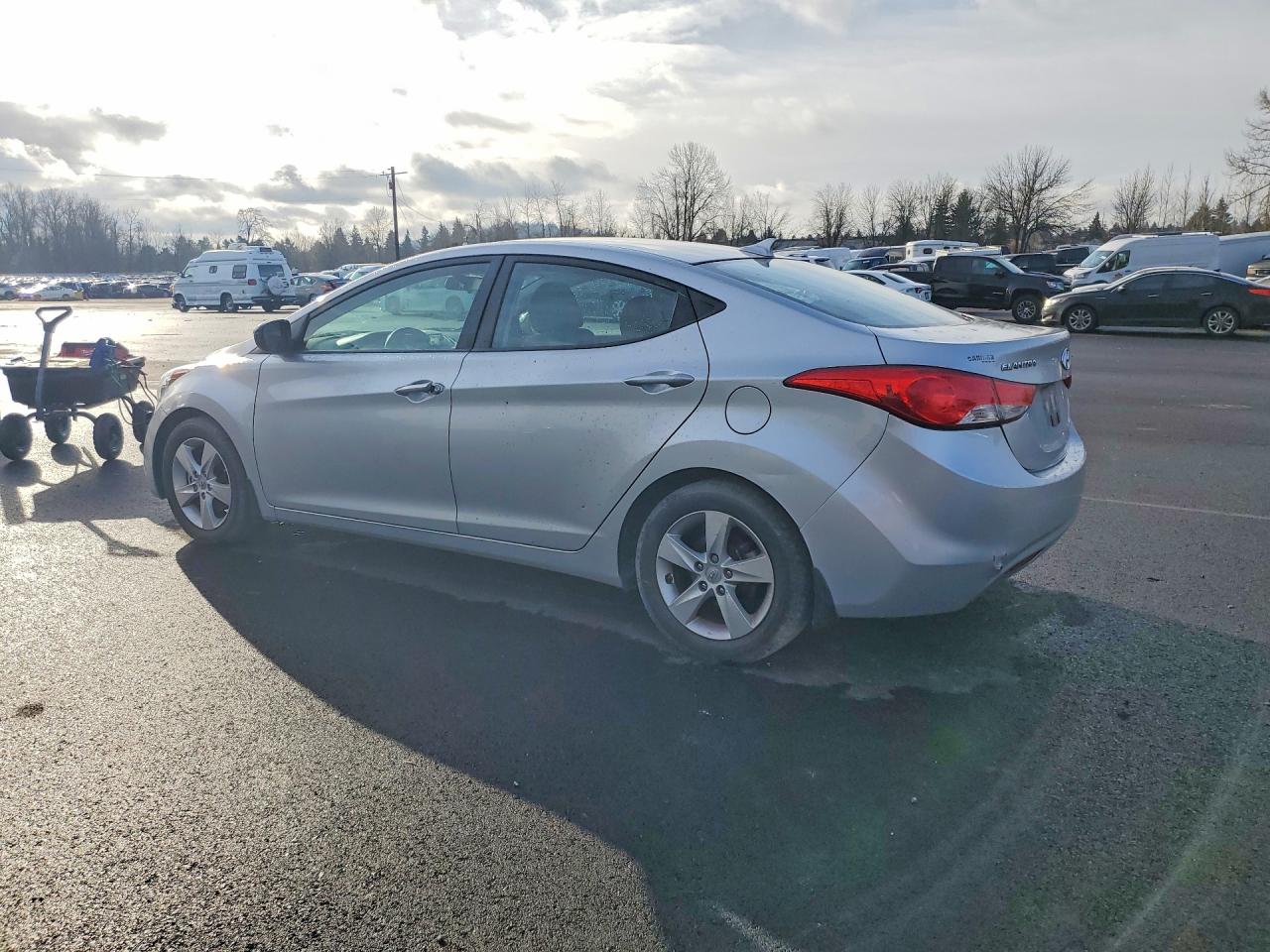 2013 Hyundai Elantra Gls Silver vin: 5NPDH4AEXDH379237