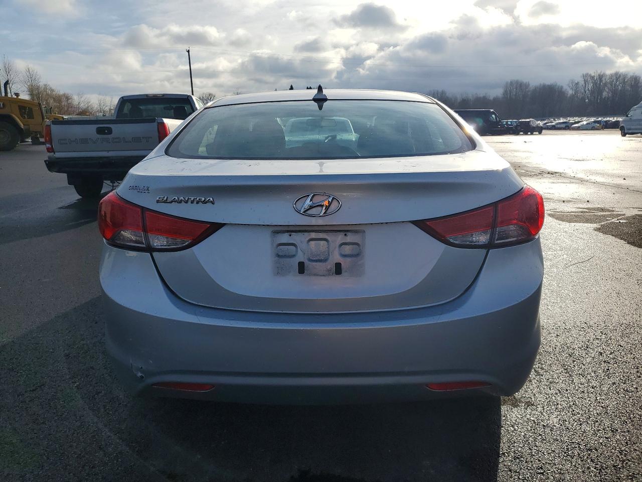2013 Hyundai Elantra Gls Silver vin: 5NPDH4AEXDH379237