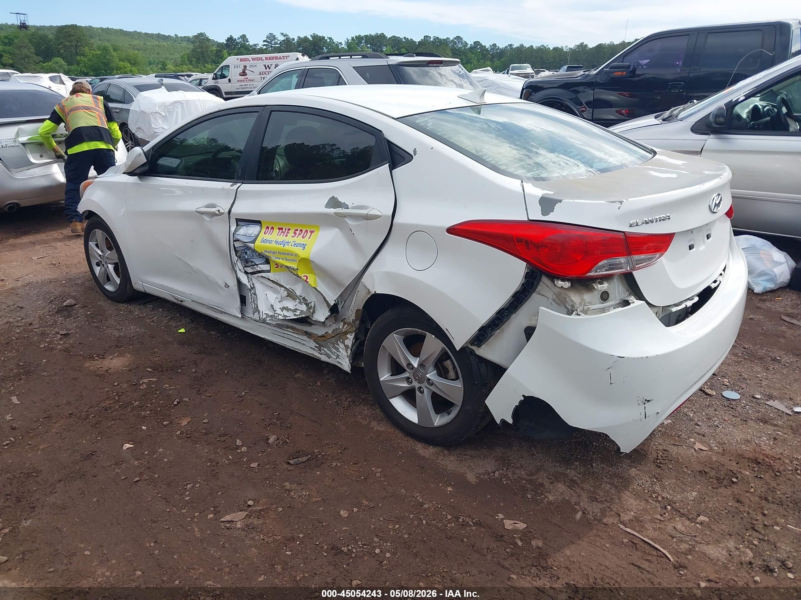 2013 Hyundai Elantra Gls White vin: 5NPDH4AEXDH383241