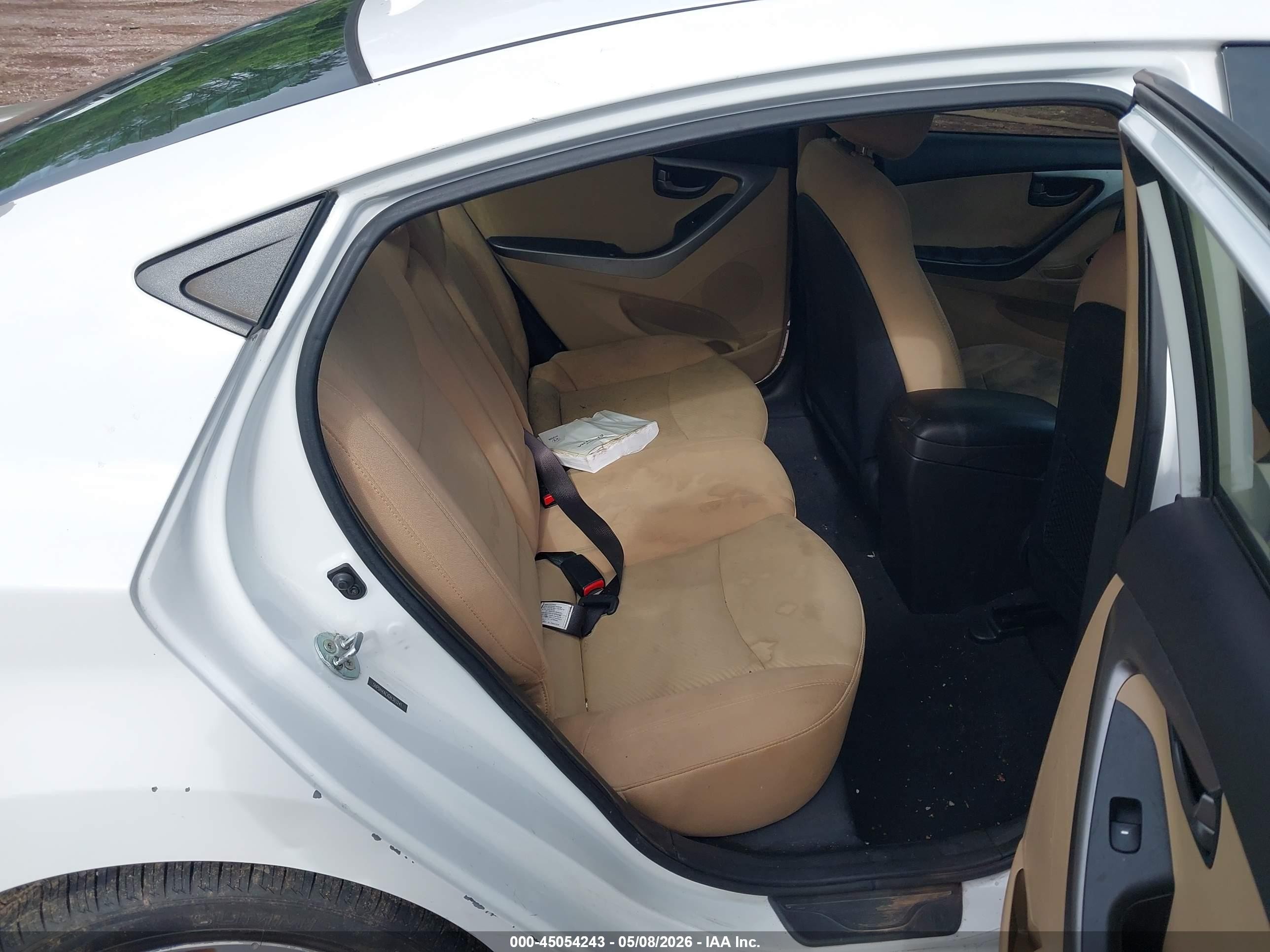 2013 Hyundai Elantra Gls White vin: 5NPDH4AEXDH383241