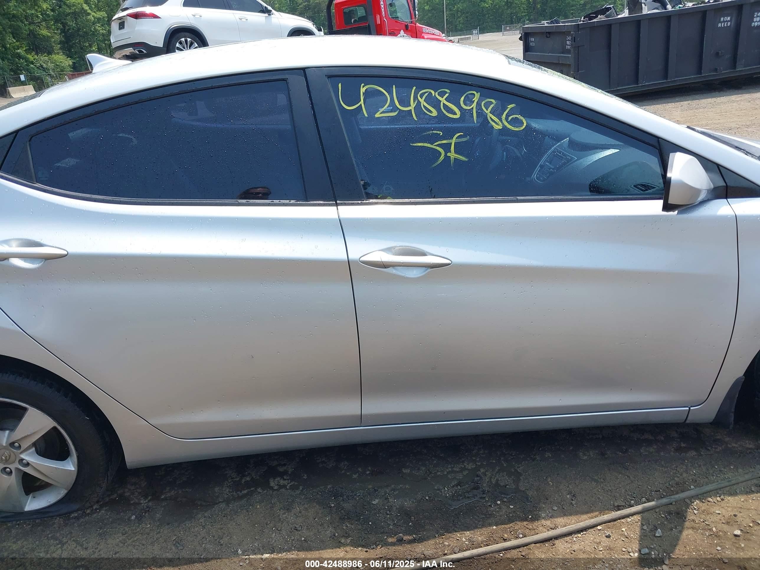 2013 Hyundai Elantra Gls Silver vin: 5NPDH4AEXDH397964