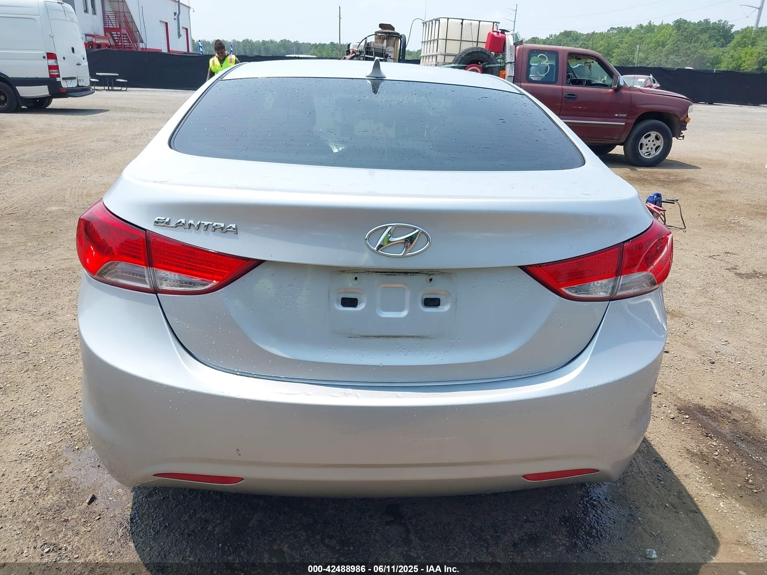 2013 Hyundai Elantra Gls Silver vin: 5NPDH4AEXDH397964