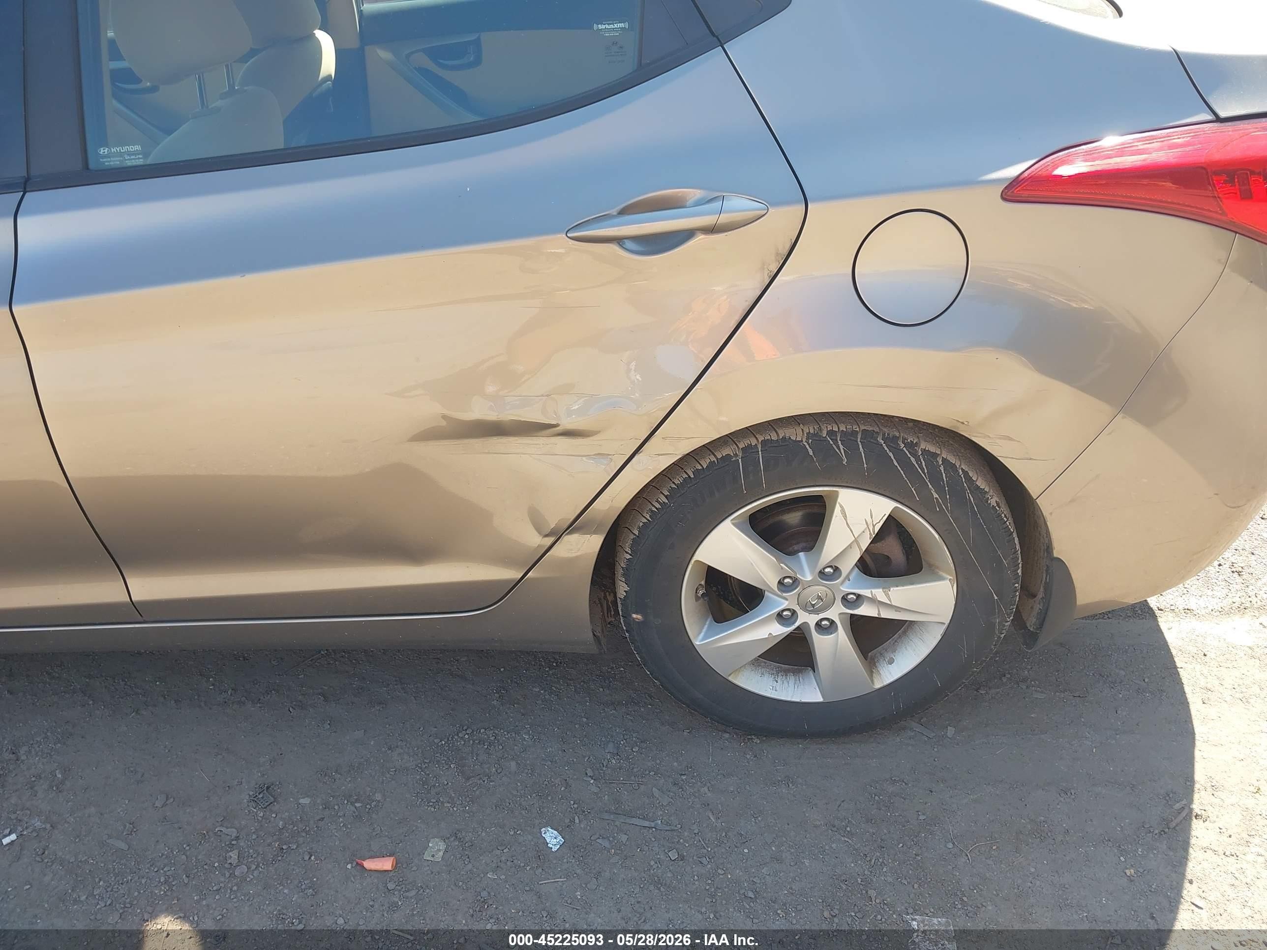 2013 Hyundai Elantra Gls Silver vin: 5NPDH4AEXDH413693