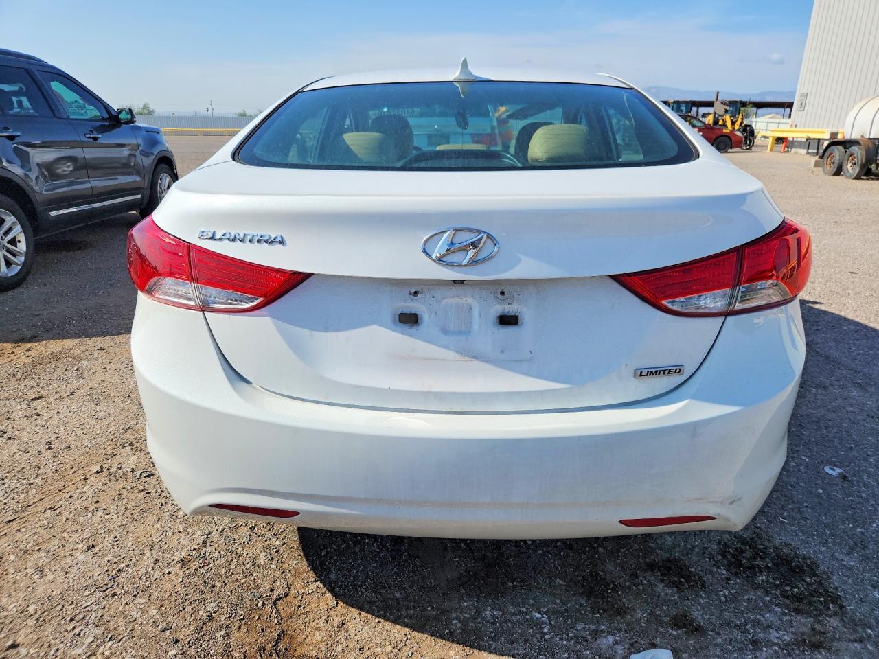 2013 Hyundai Elantra Limited White vin: 5NPDH4AEXDH432115
