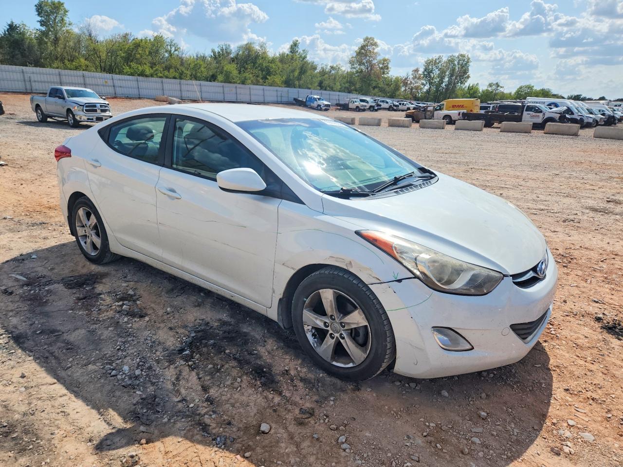 2013 Hyundai Elantra Gls White vin: 5NPDH4AEXDH434866