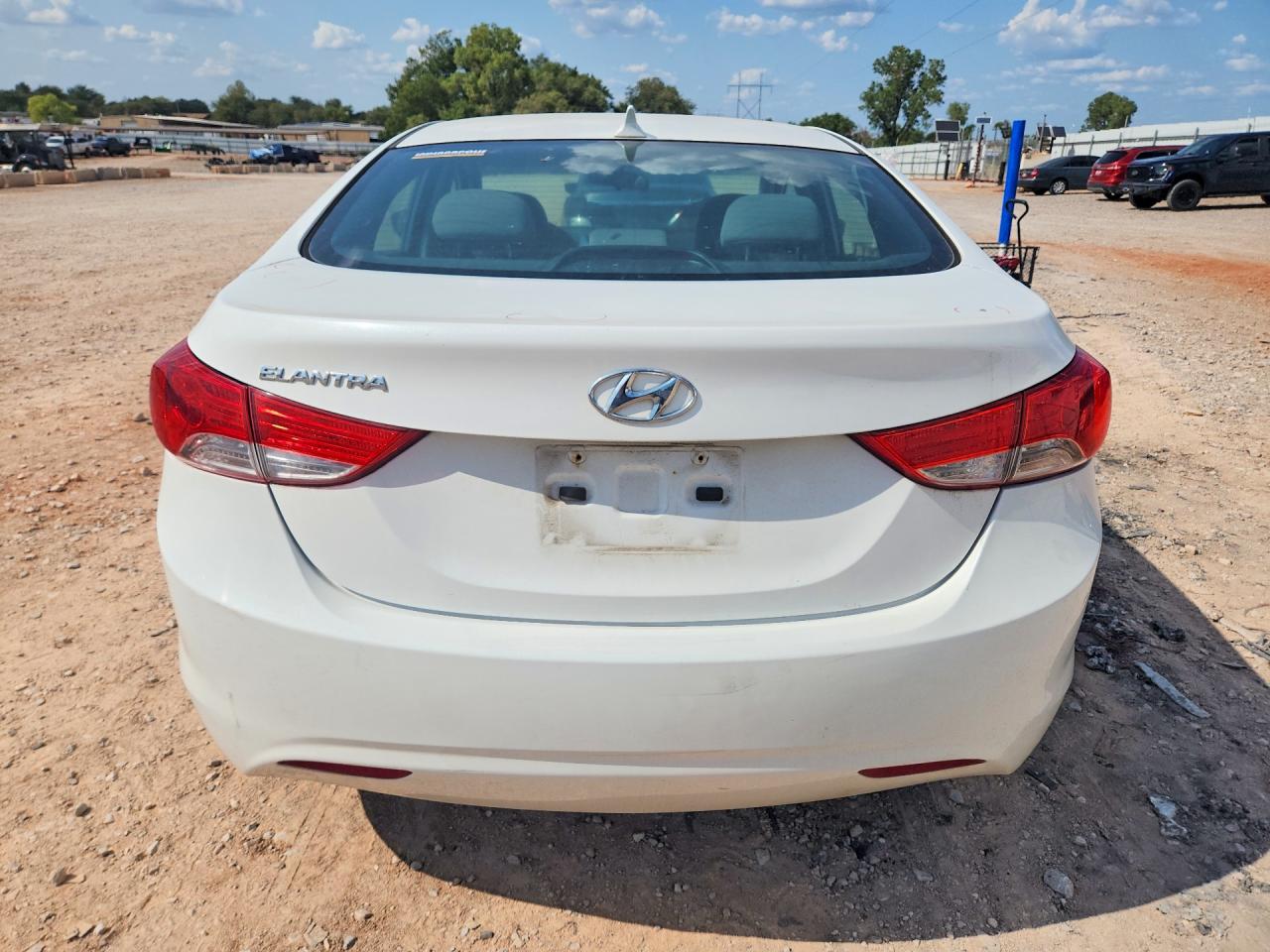 2013 Hyundai Elantra Gls White vin: 5NPDH4AEXDH434866