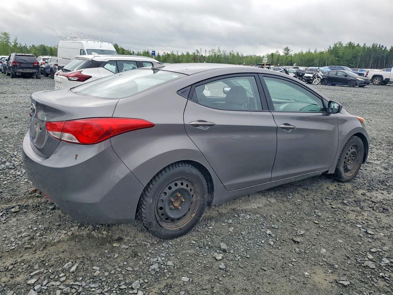 2013 Hyundai Elantra Gls Gray vin: 5NPDH4AEXDH454048
