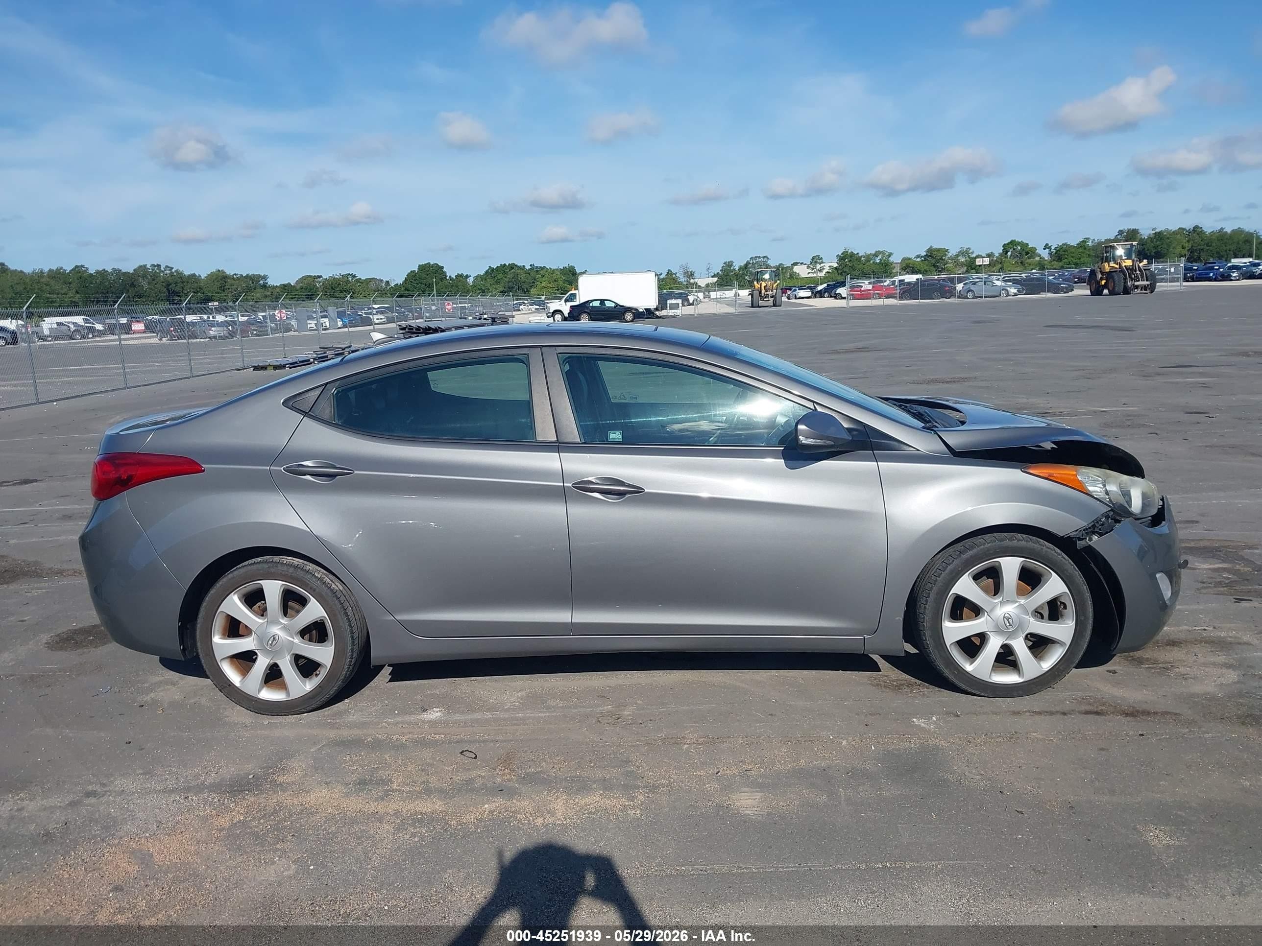 2013 Hyundai Elantra Limited Gray vin: 5NPDH4AEXDH454907