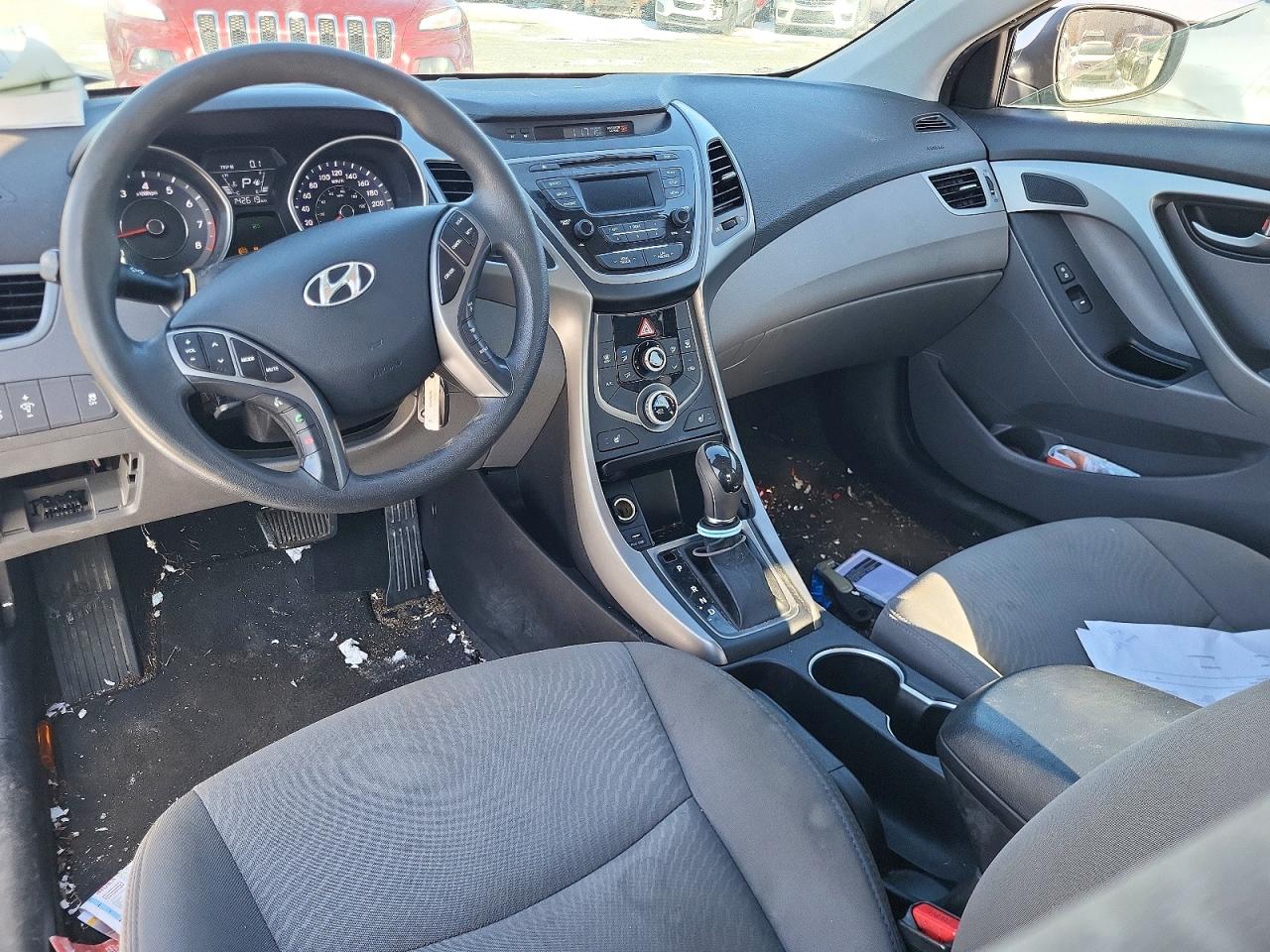 2014 Hyundai Elantra Se Серебряный vin: 5NPDH4AEXEH464595