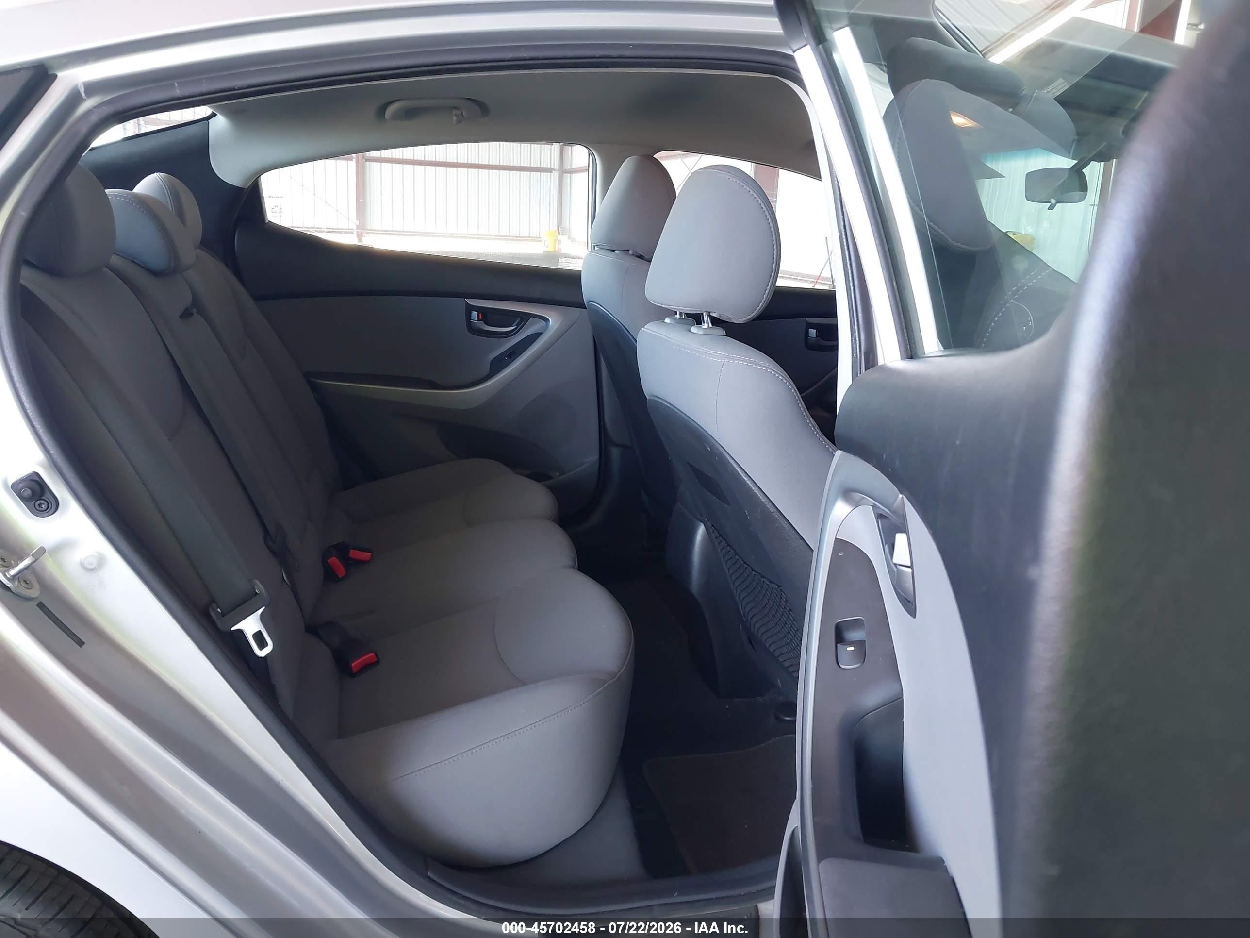 2014 Hyundai Elantra Se Silver vin: 5NPDH4AEXEH502830