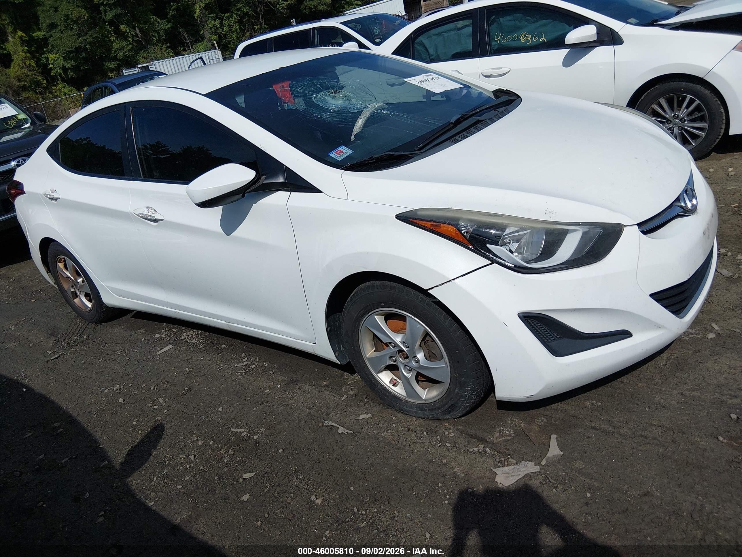 2014 Hyundai Elantra Se White vin: 5NPDH4AEXEH506134