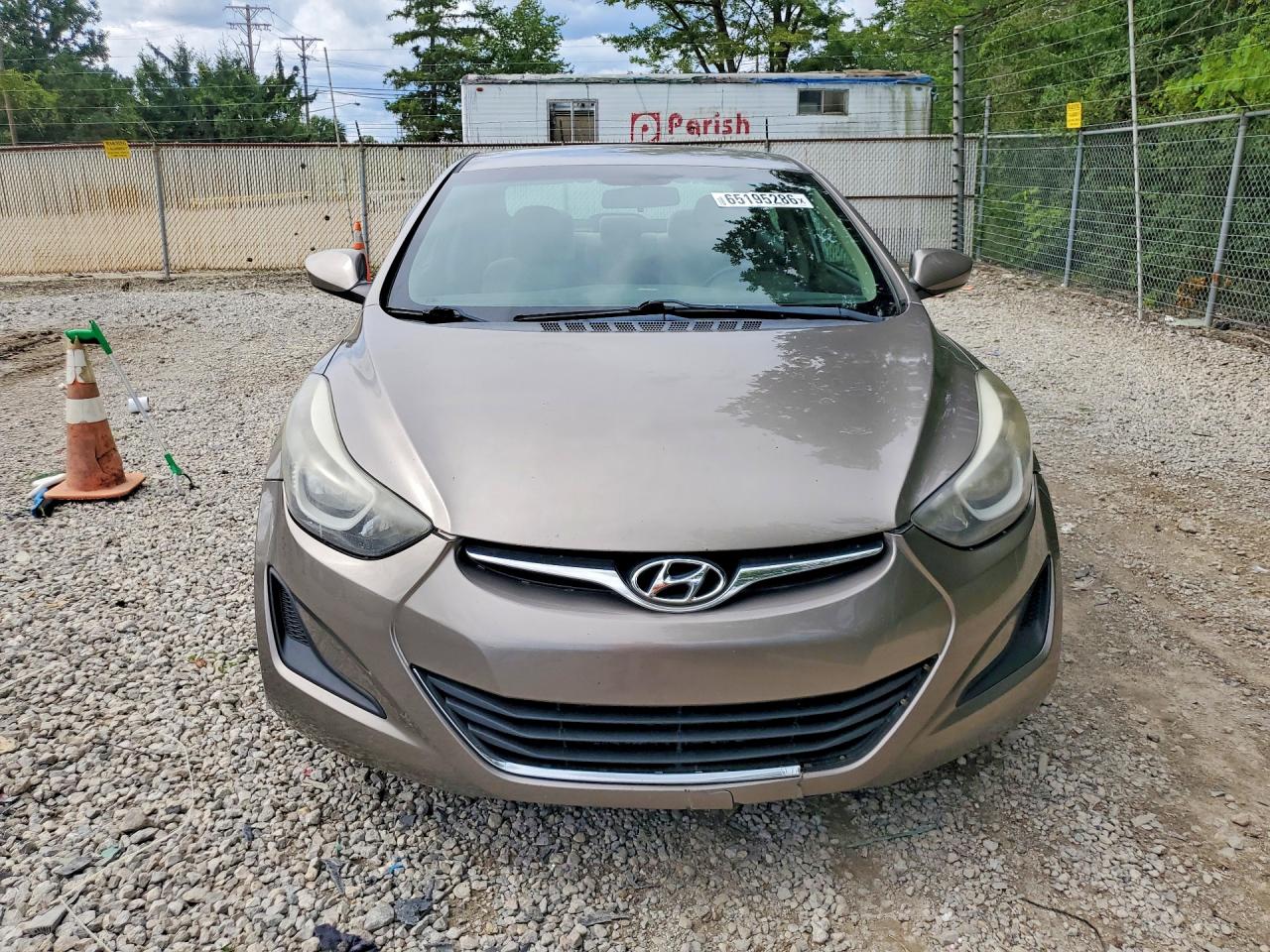 2014 Hyundai Elantra Se Brown vin: 5NPDH4AEXEH512578