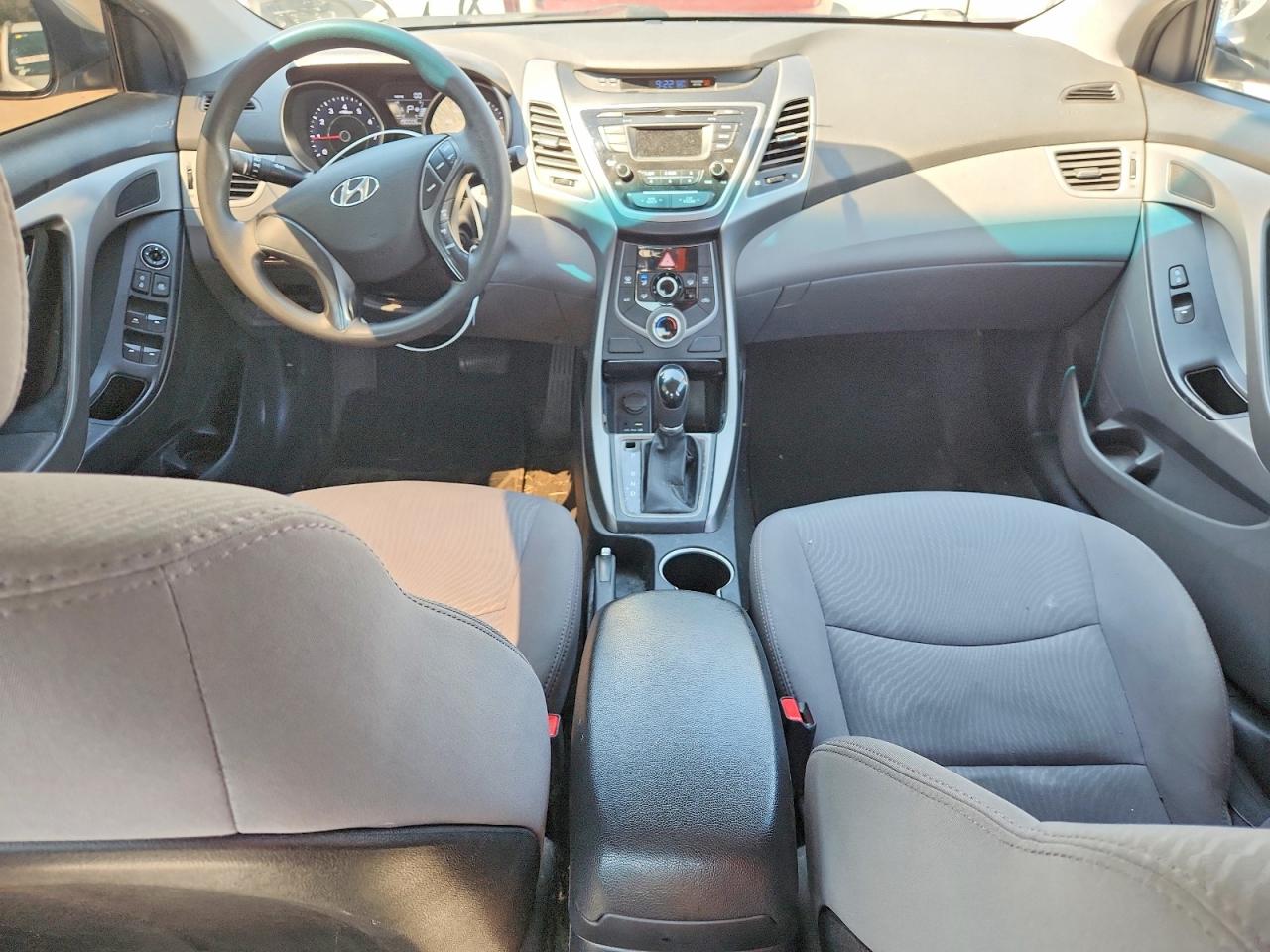 2014 Hyun Elantra Silver vin: 5NPDH4AEXEH513715